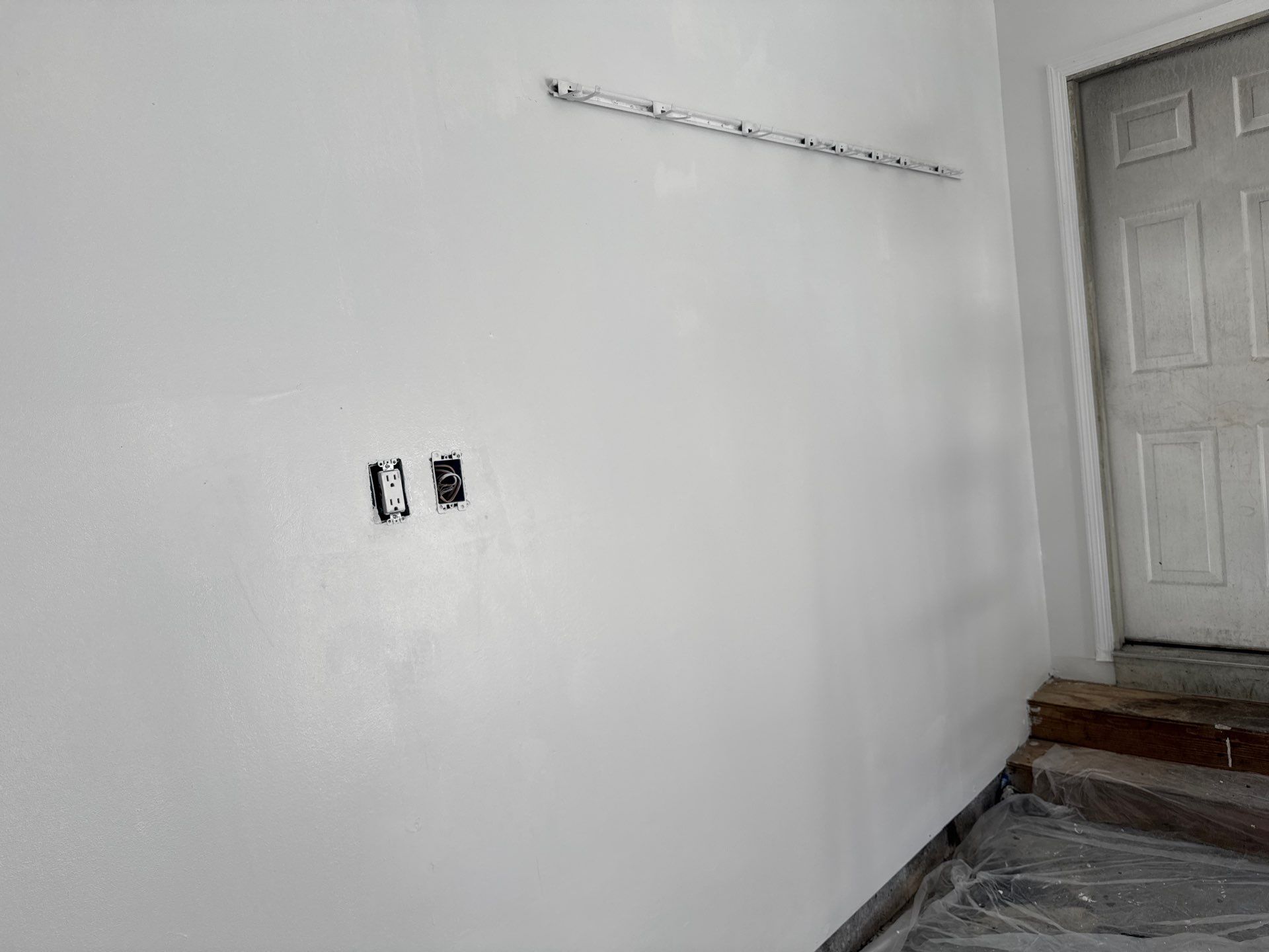 Interior Painting using Sherwin Williams  by La Bendicion Contruction Llc