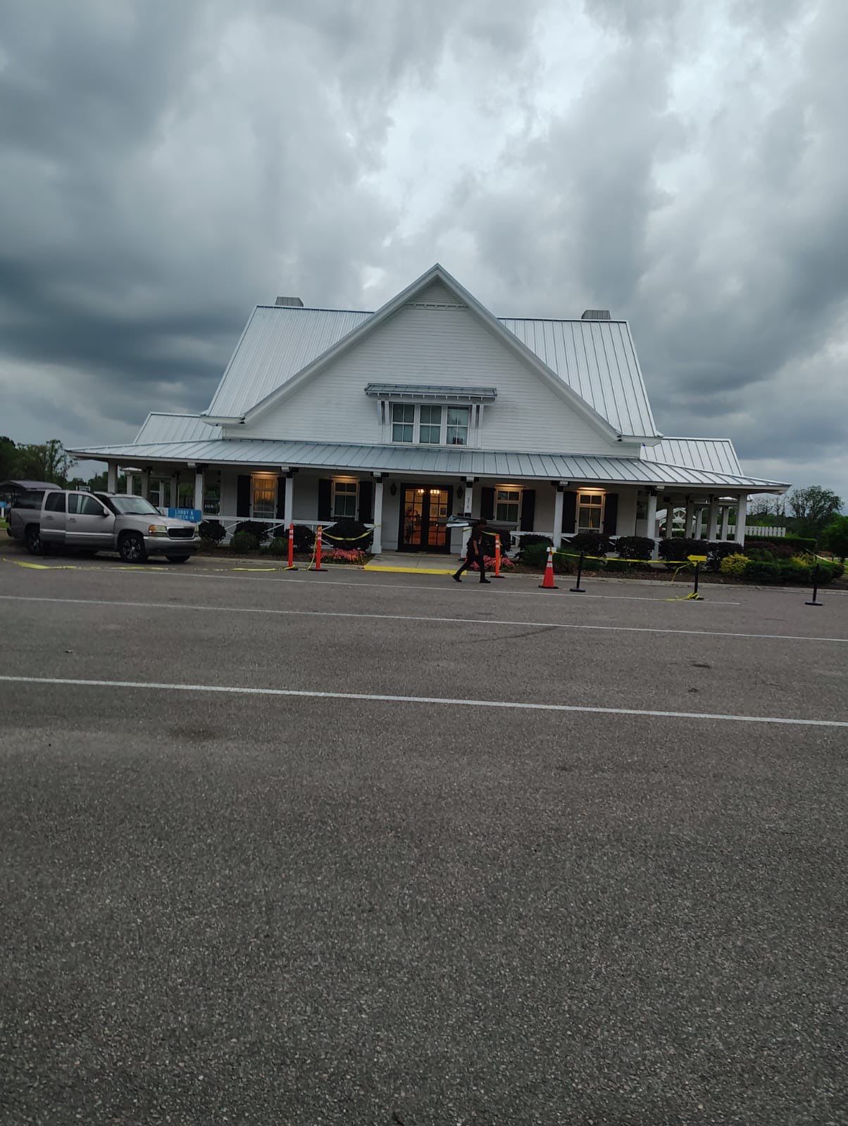 Arctic White Standing Seam by Reimagine Roofing