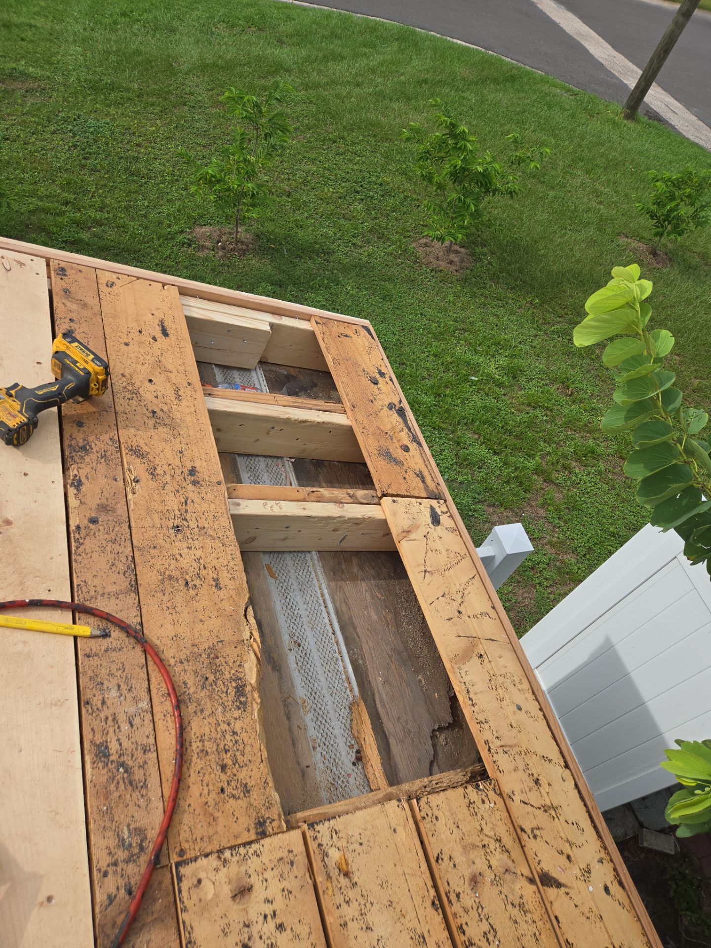 Project in Seminole 33772 by Mitchell Roofing Company LLC