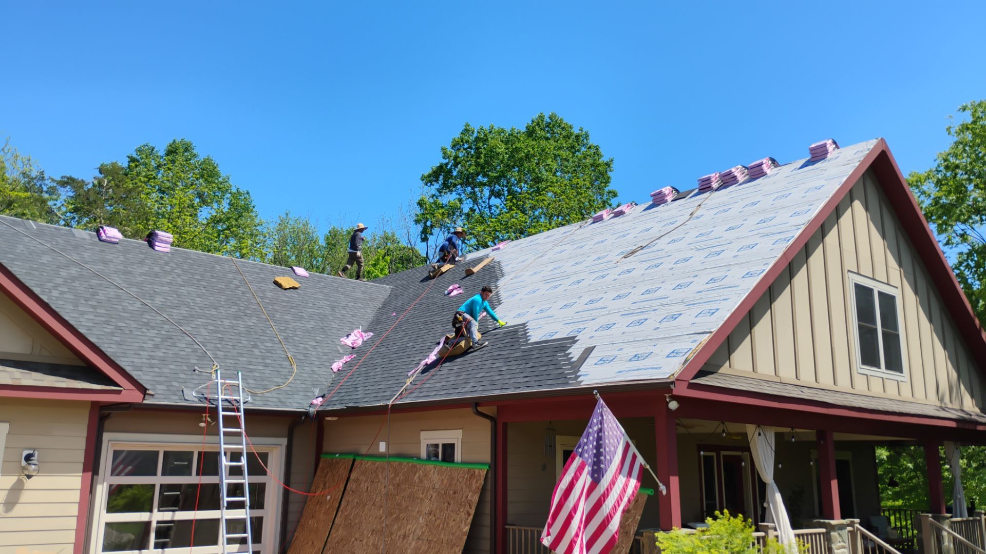 Tony's roof by BROCK BUILDERS 