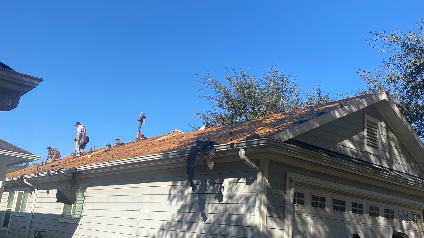 Hail Damage using Owen's Corning Duration (Lifetime) Shingles by Roof Repair Company