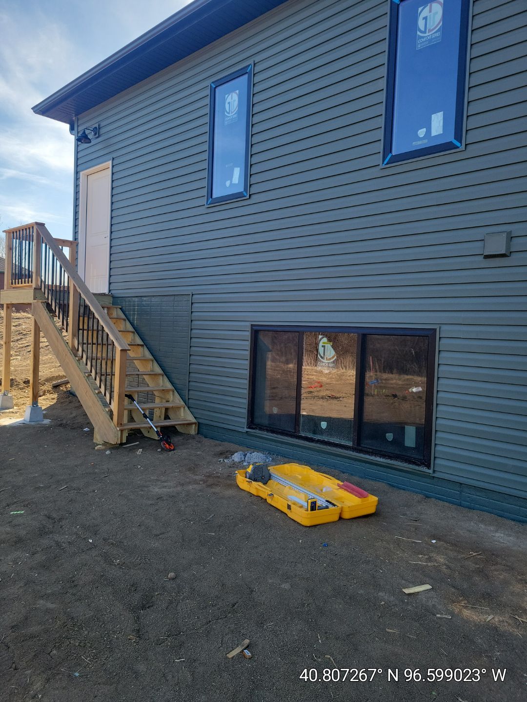 New Residential Construction - Paver, Putting Green, Pool by New Horizon Landscapes