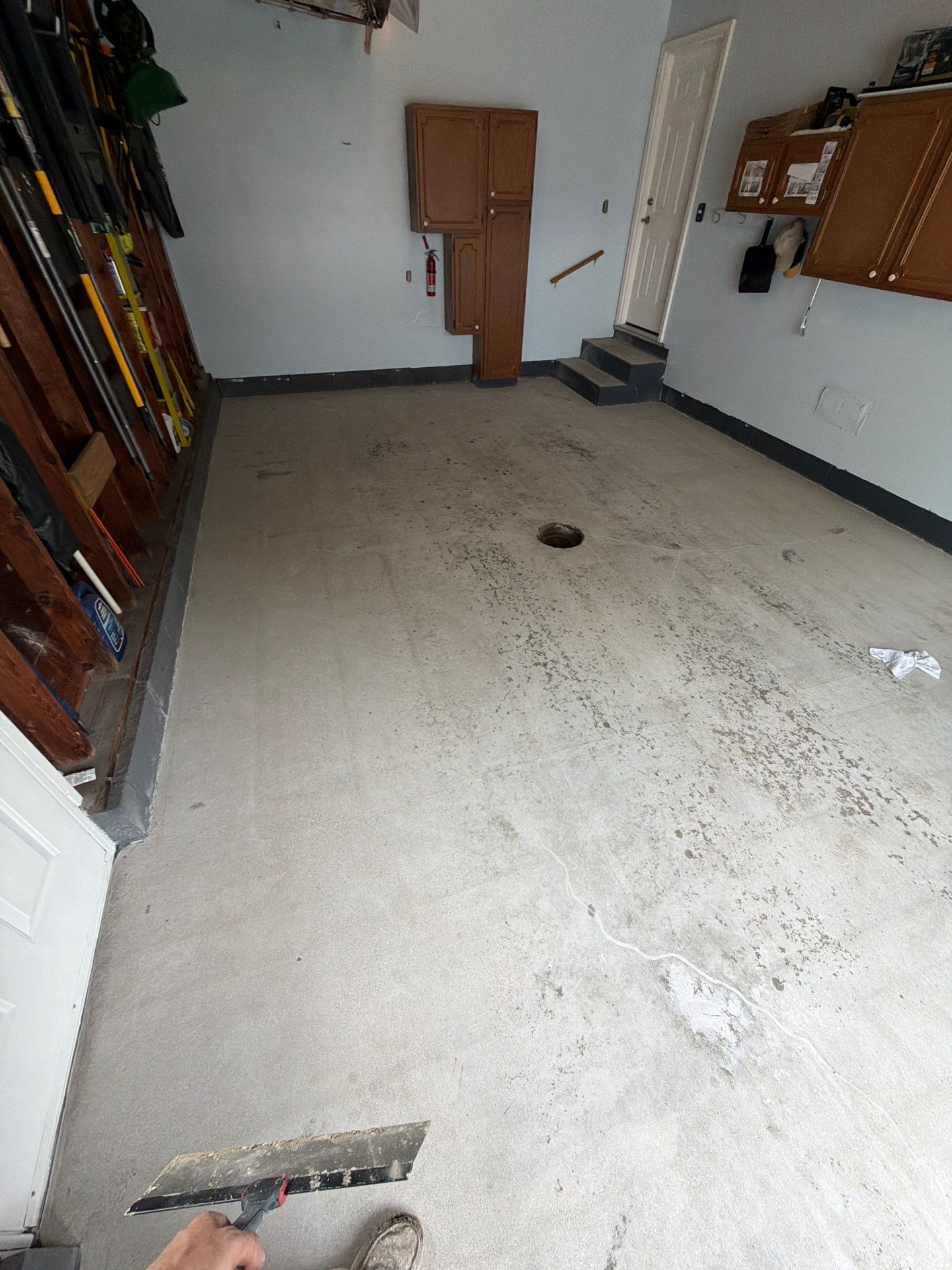 Basalt Epoxy Flake Floor Coating for Muskegon Residential Garage by Gordon Painting