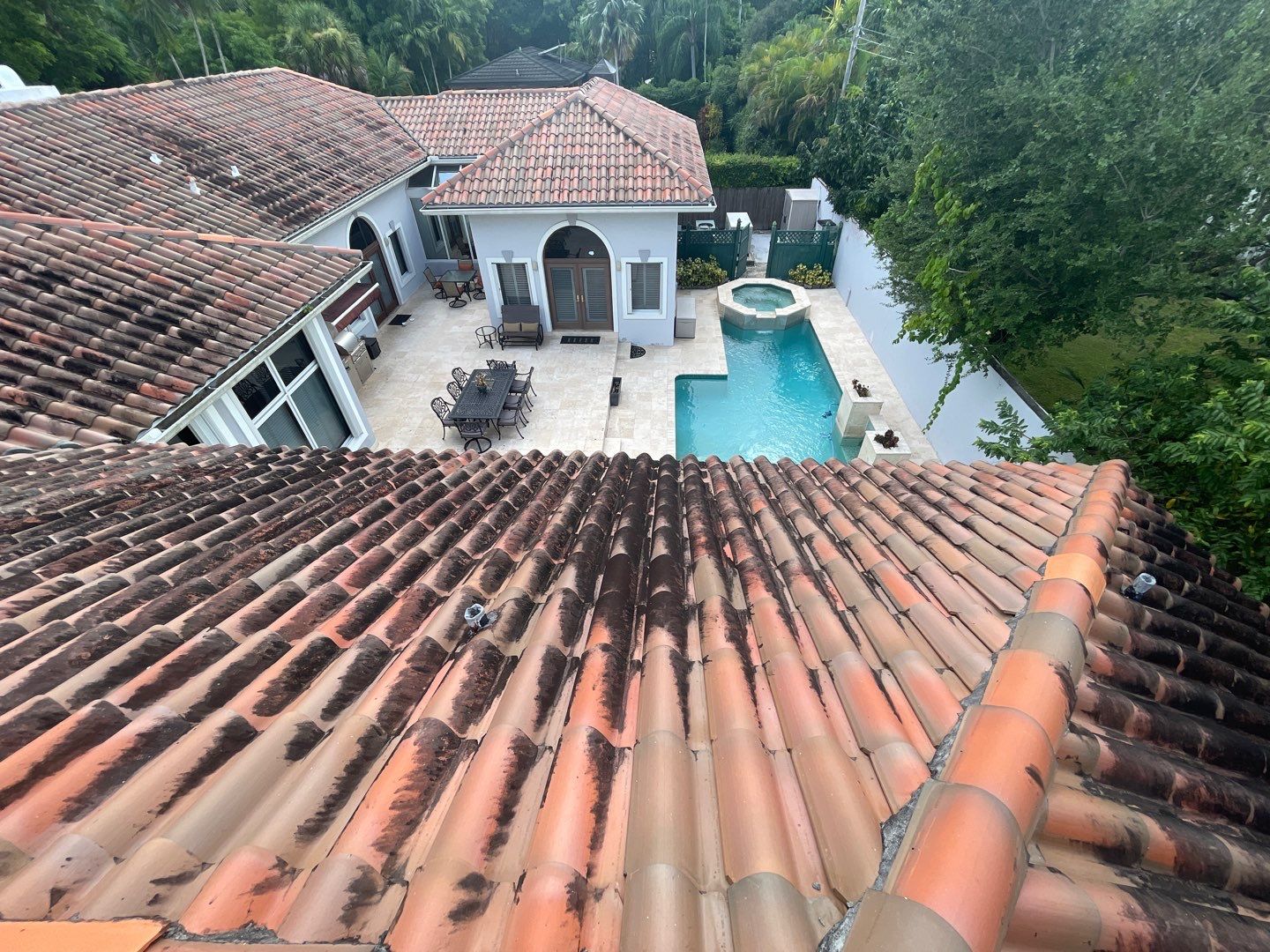 Crown Windsor Slate - Manatee Color by Istueta Roofing