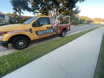6-inch Seamless Gutters for Beach Cottages in Palmer Ranch FL