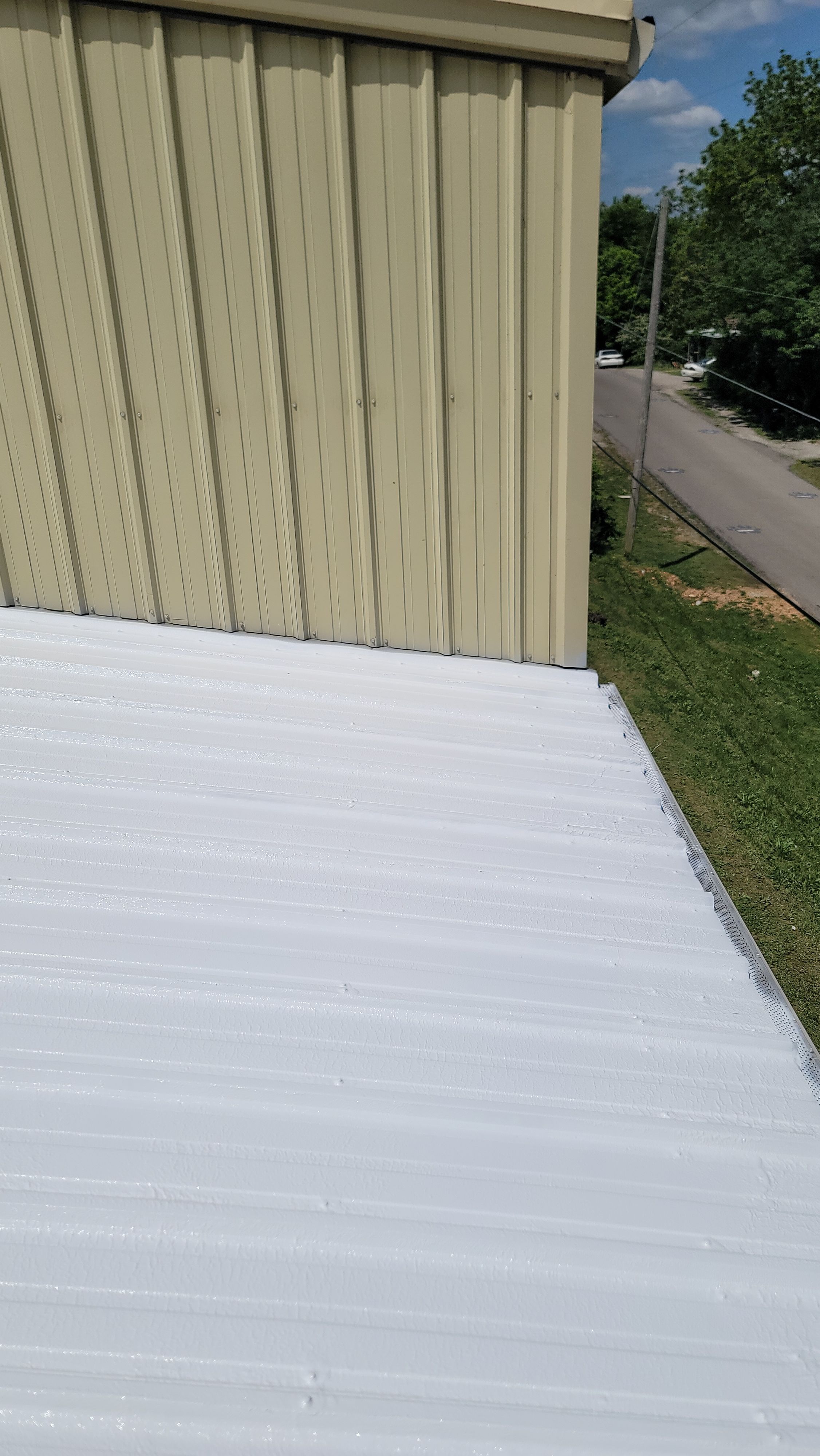 Mammoth Springs Gymnasium by Hostetler Roofing