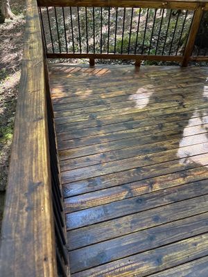 Wood Deck using Wood Sealant