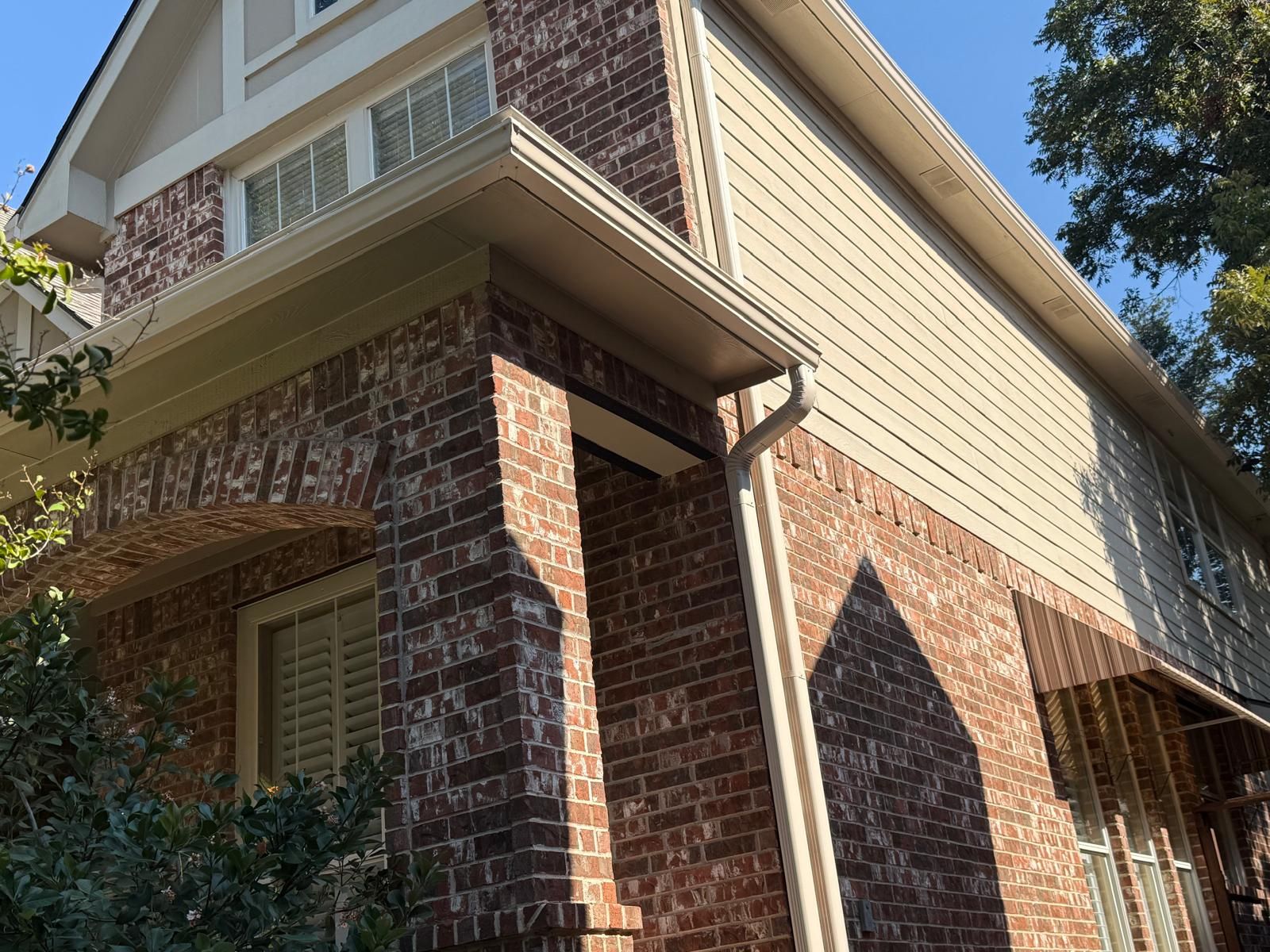 Project in Dallas by Armor Roofing | Exteriors