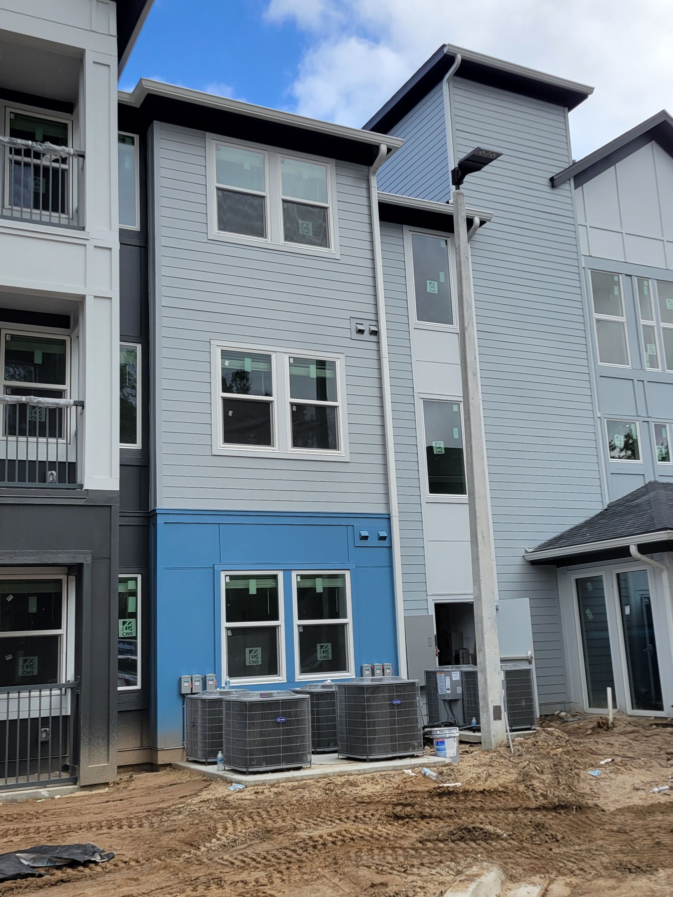 7-Inch Seamless Gutters for Large Roofs in Daytona Beach FL by Gutter Professors