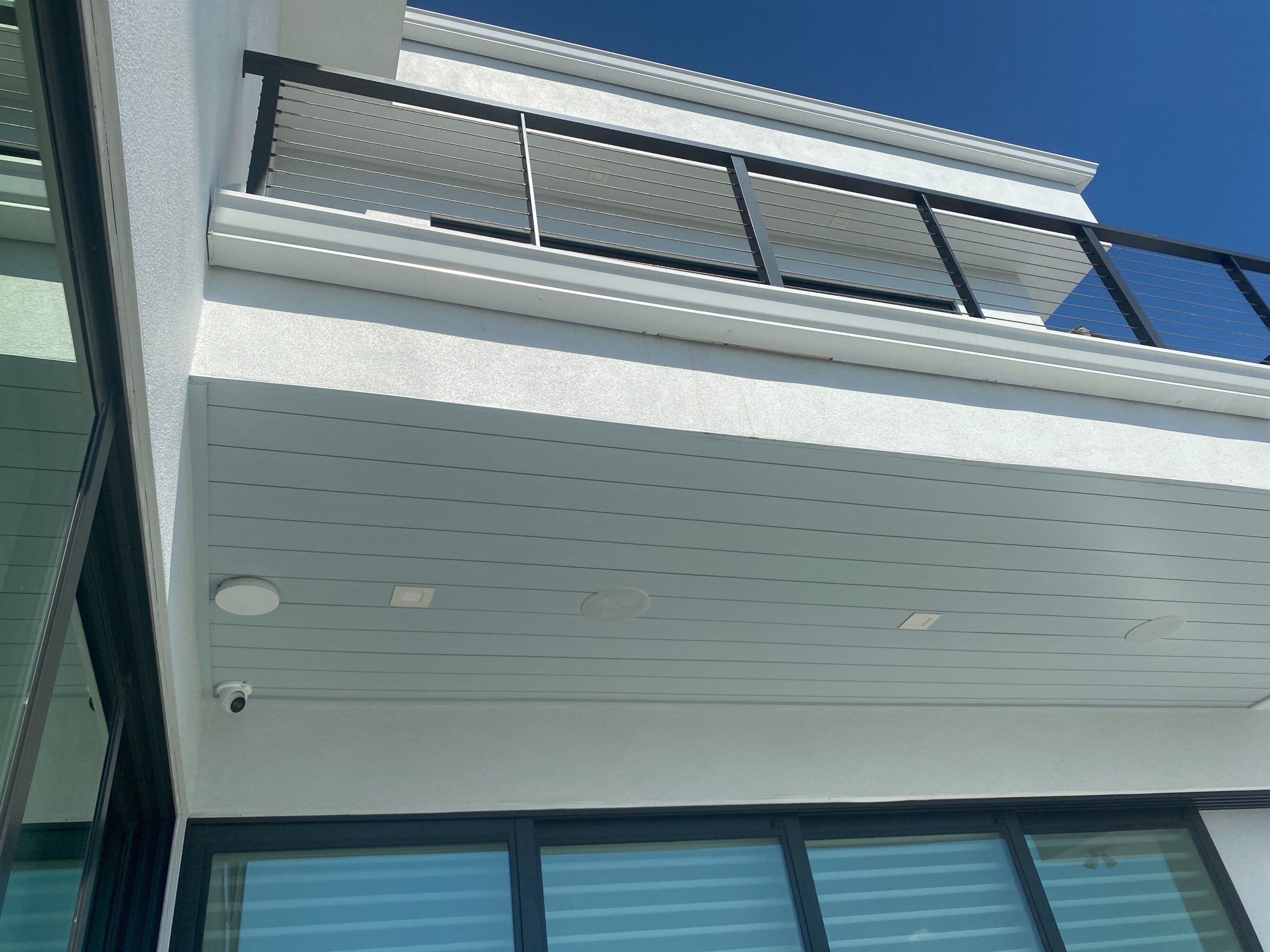 Aluminum Seamless Gutters in Longboat Key FL by Gutter Professors