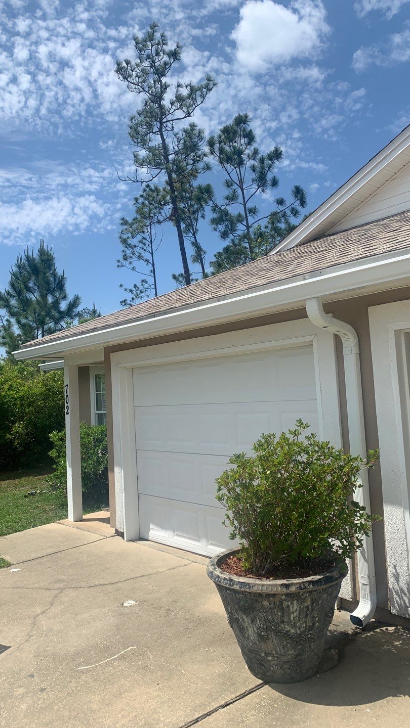 Seamless Aluminum Gutter Installation Using K-Style Seamless Gutters by Gutter Professors