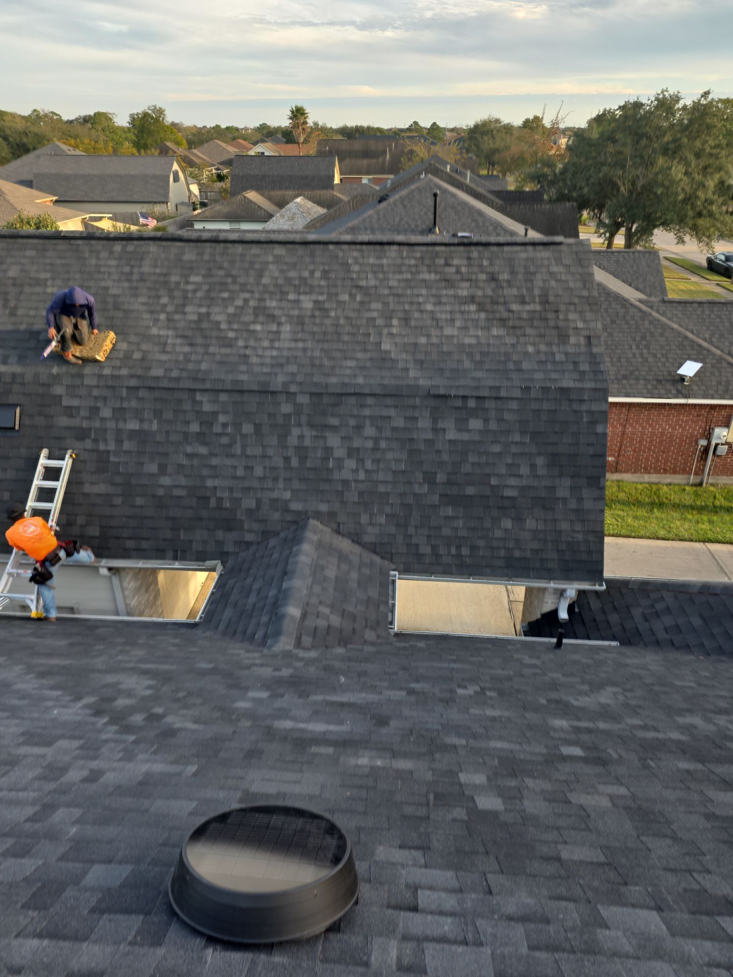 Residential Roof Replacement using OWENS CORNING OAKRIDGE by Elite Roofing LLC
