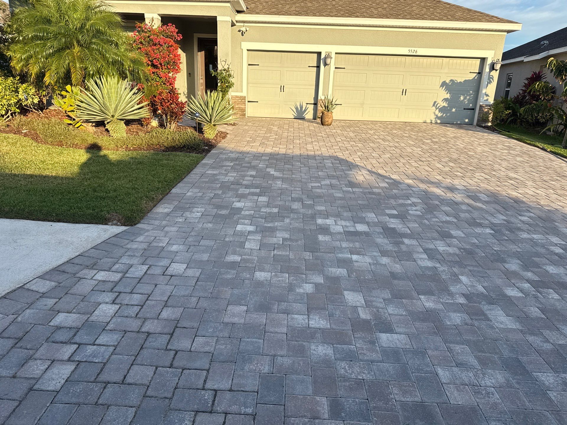 One-Story House Wash & Driveway Cleaning in Trevesta – Palmetto, FL by Sunshine AquaWash