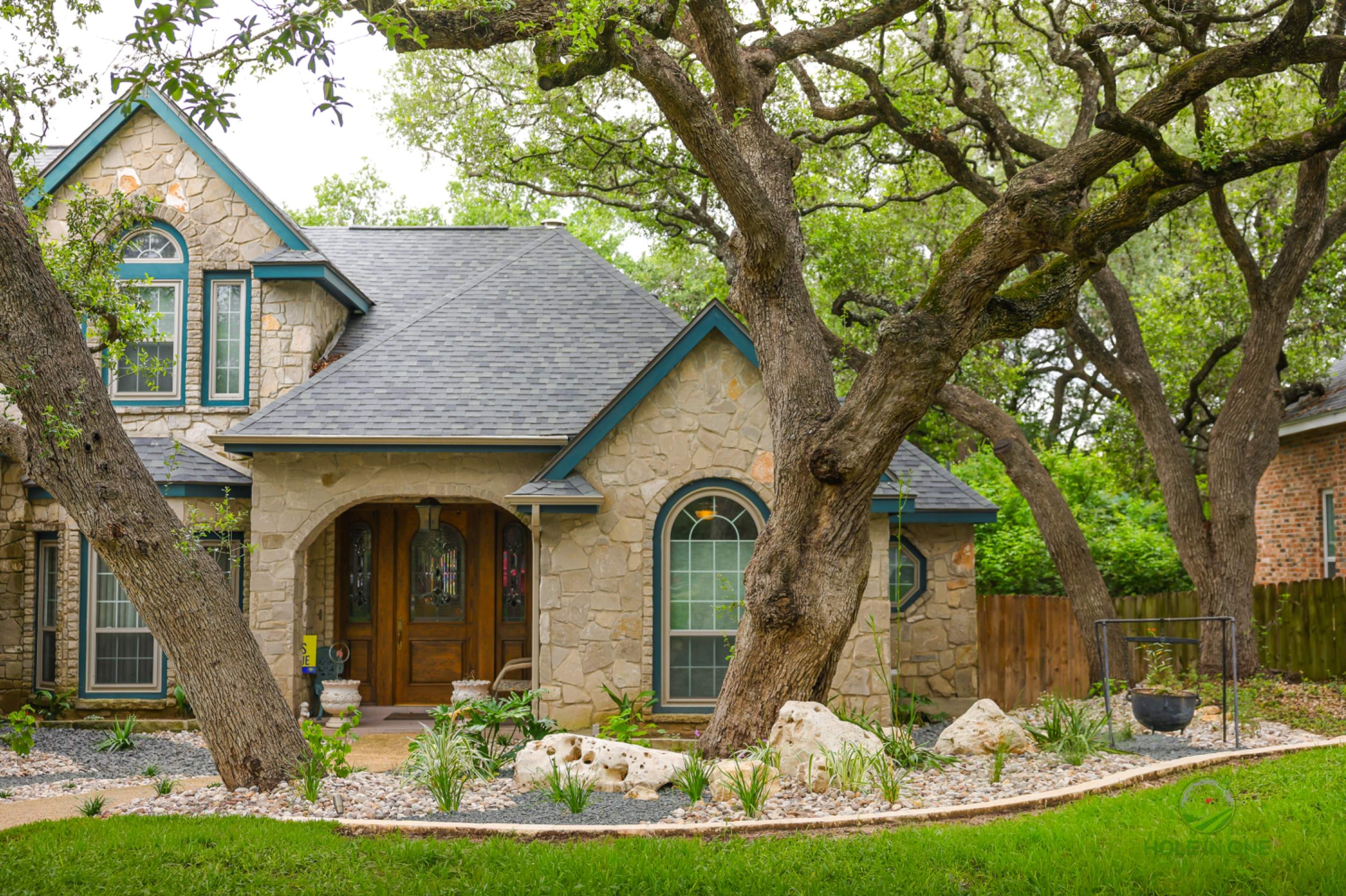 Vista Del Norte, San Antonio TX by Hole In One Lawns, LLC