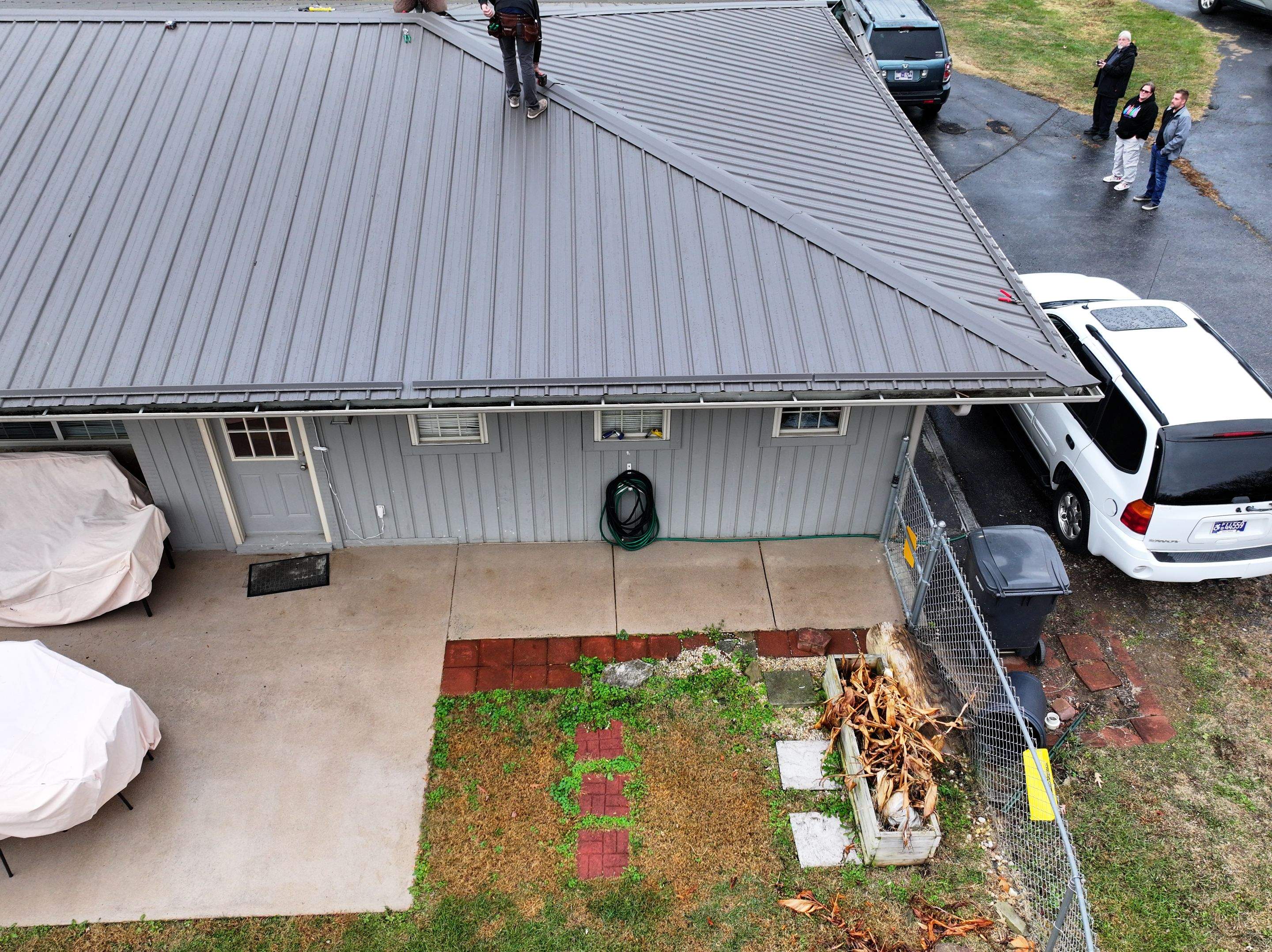 Donnely Residence by Omnia Roofing