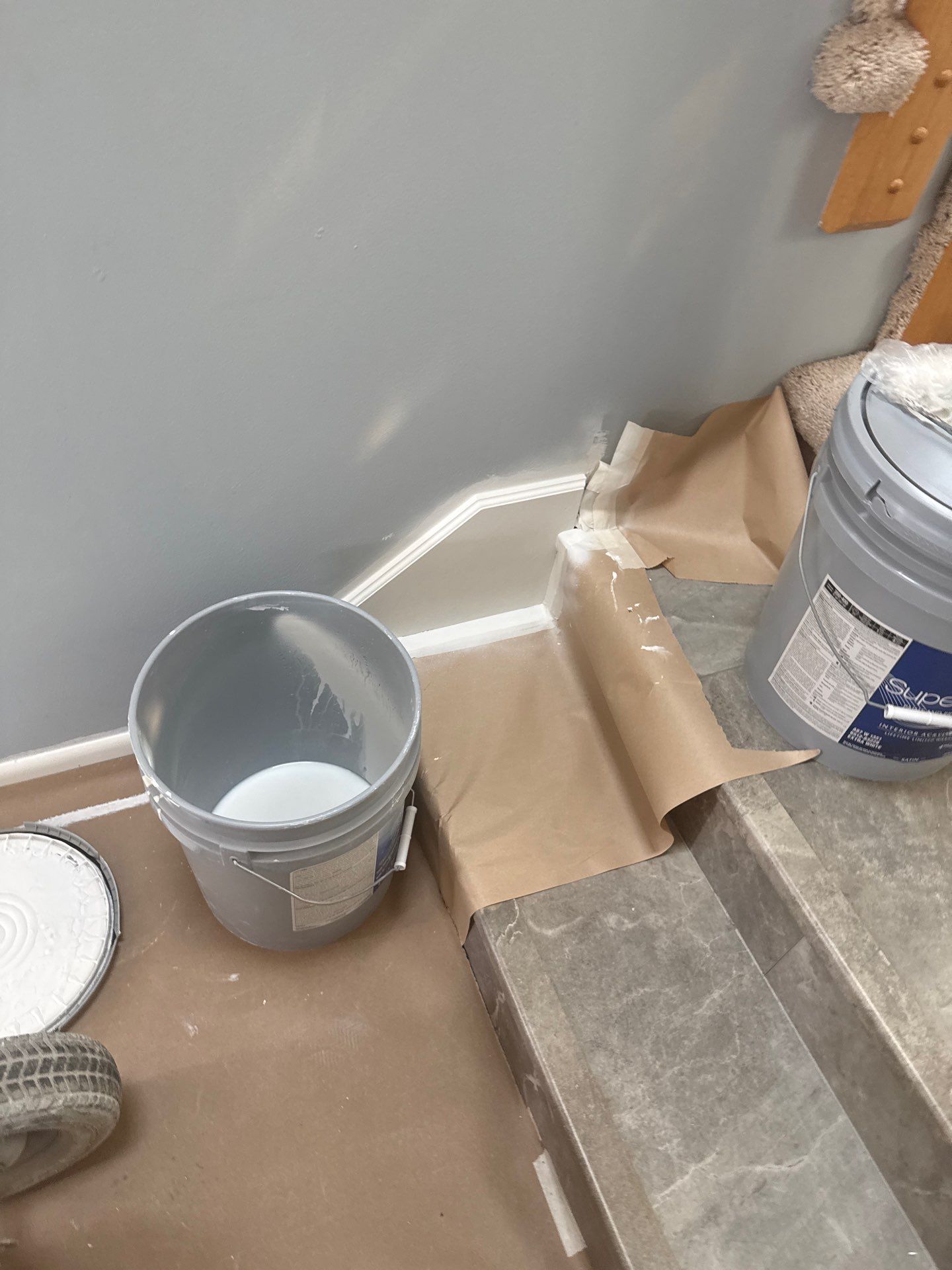 Condo Repaint Walls in Urbandale by Midwest Paint LLC