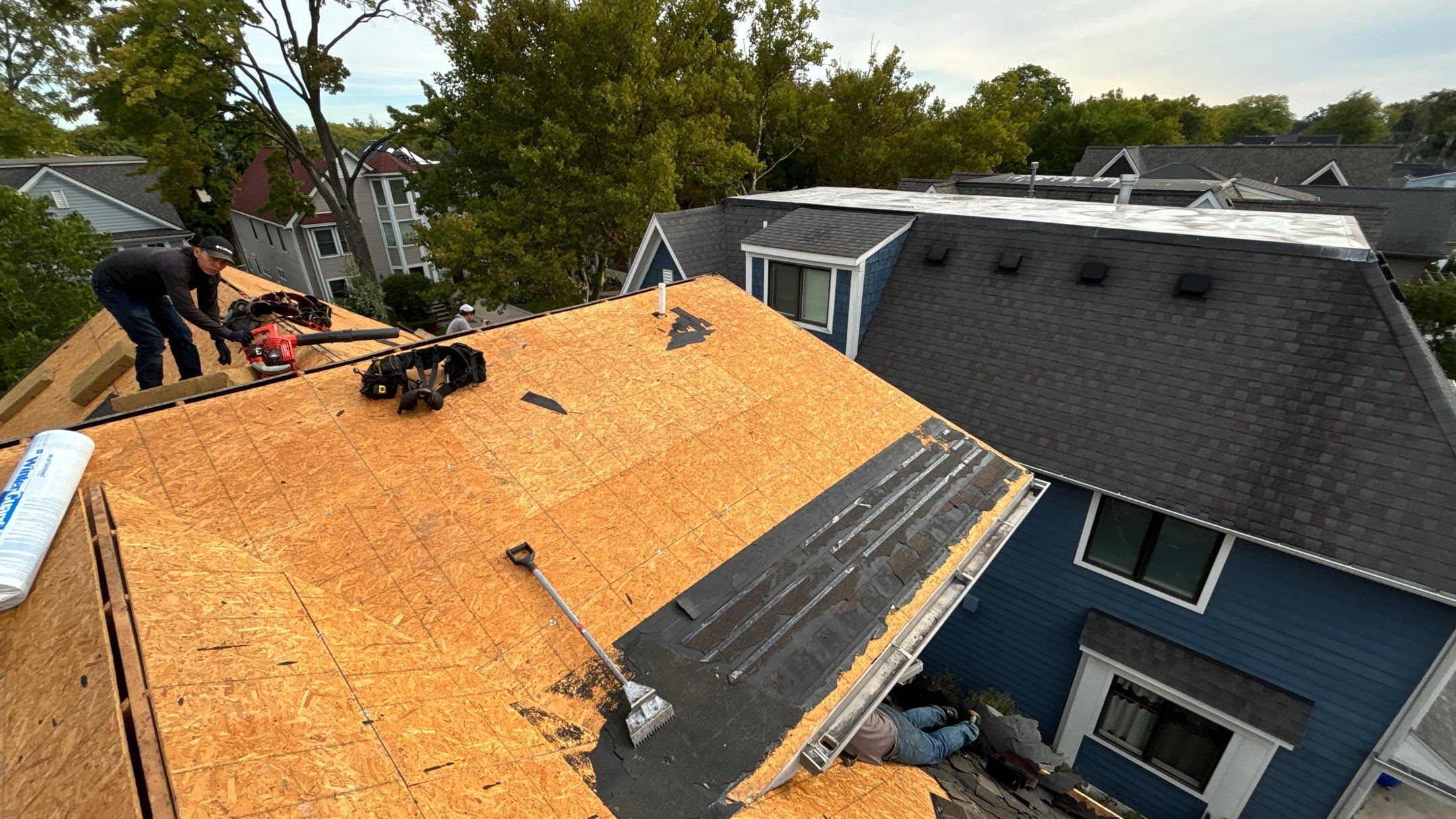 Roof Replacement using CertainTeed Landmark by 180 Contractors
