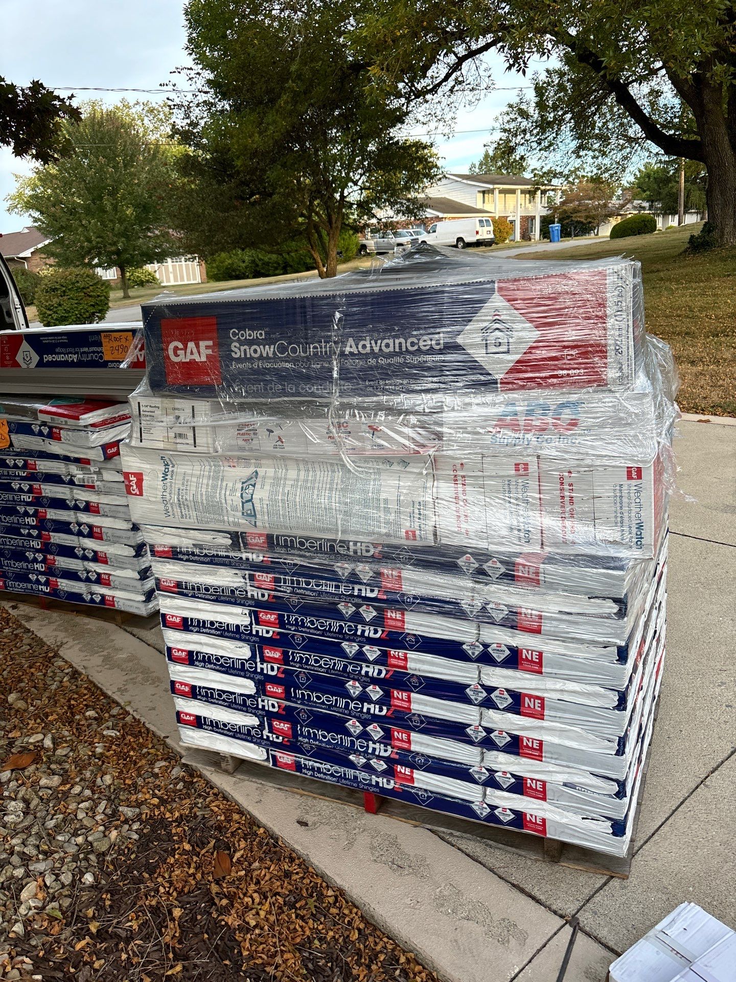 Residential Roofing Installation using Timberline HDZ Shingles - Weathered Wood by RoofX 