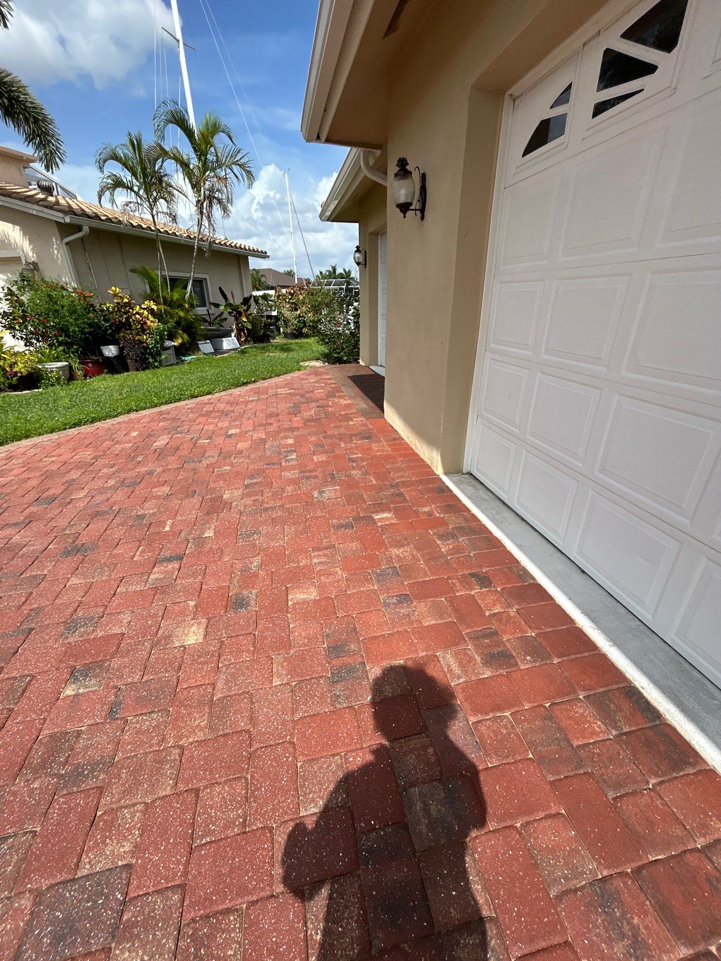 Driveway Cleaning, Sanding & Sealing by Wizard Wash