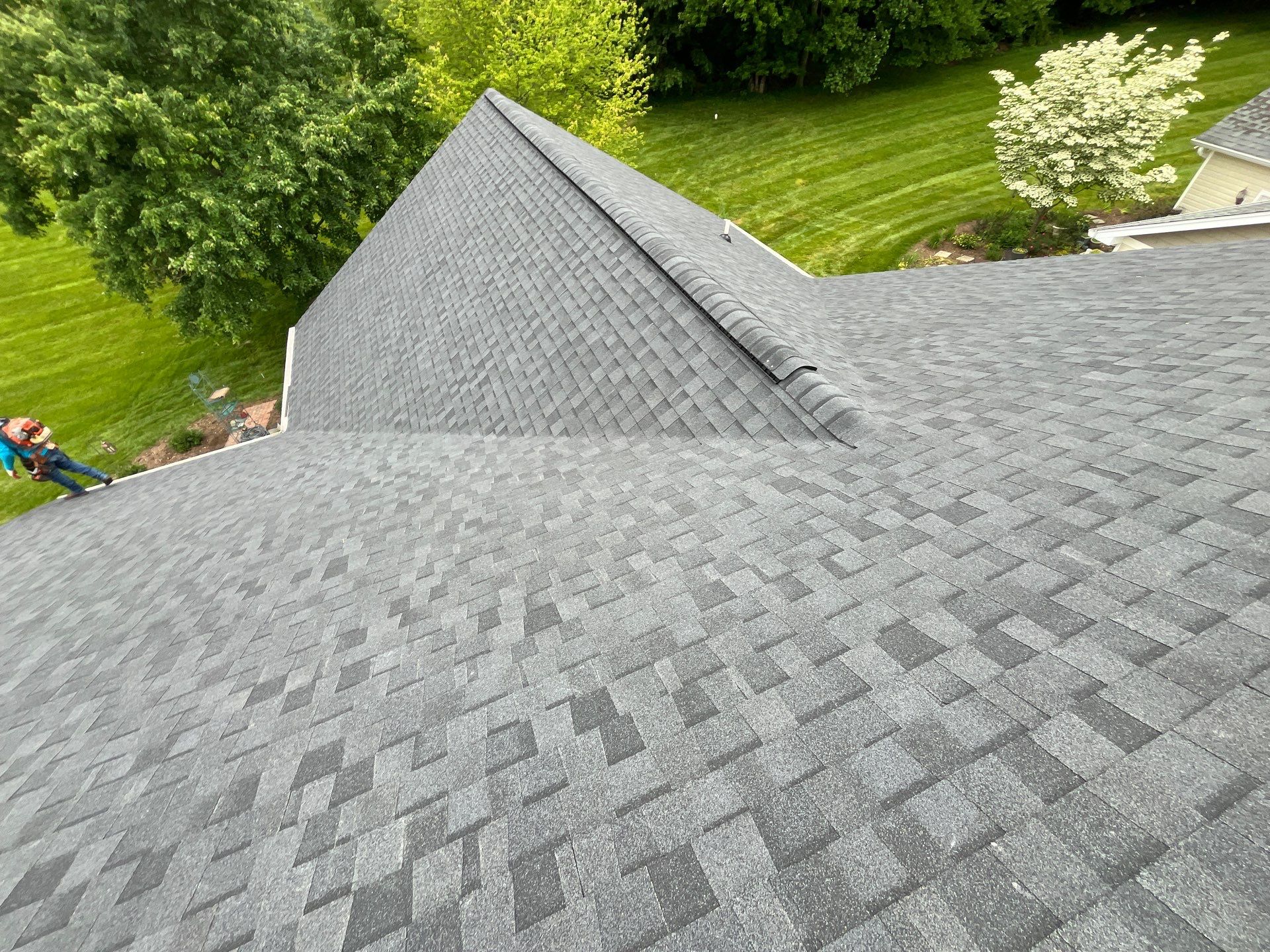 CertainTeed Landmark Moire Black by Smithrock Roofing