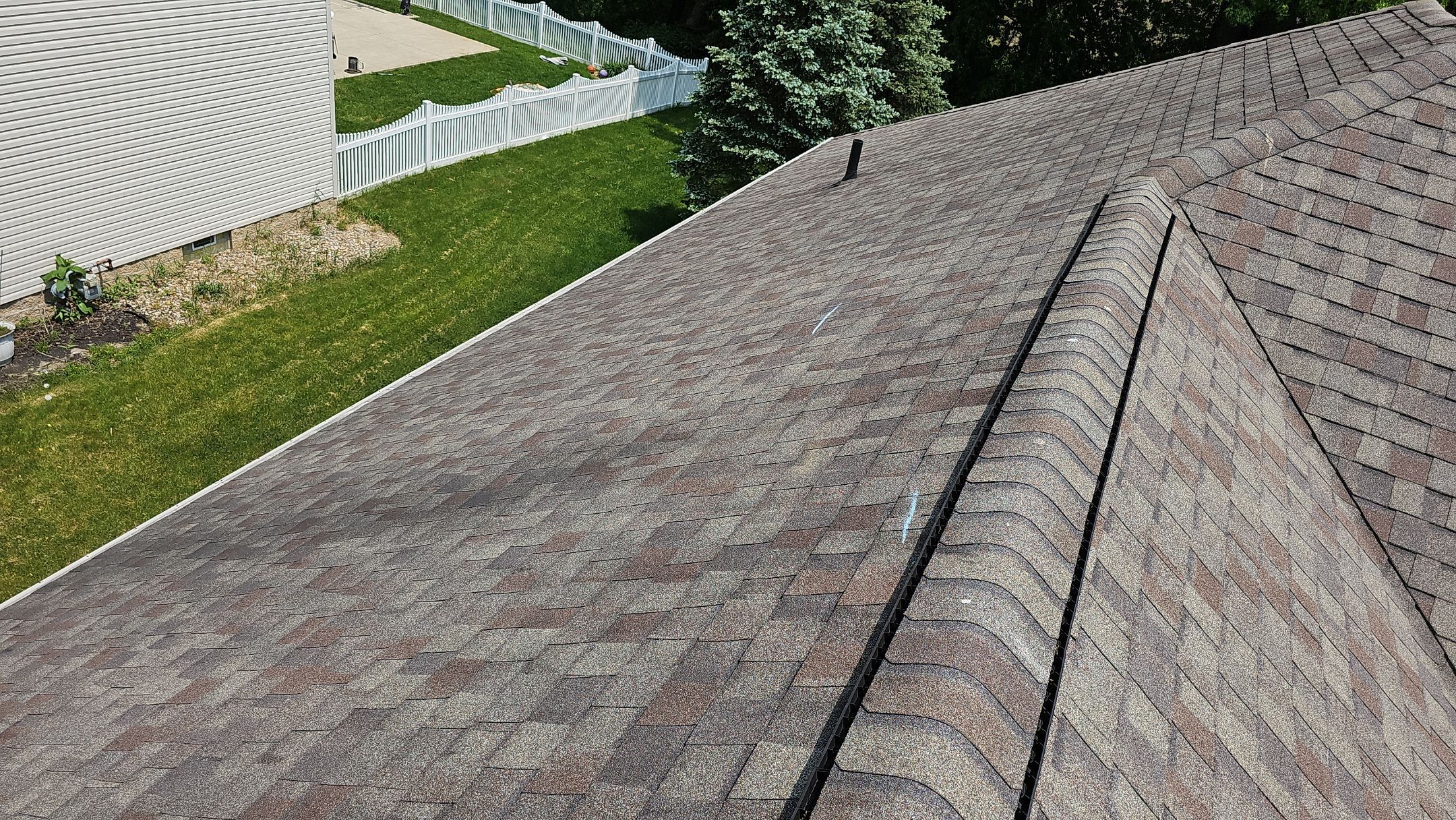 ATLAS PINNACLE COLOR: COPPER CANYON by Eagle Eye Roofing