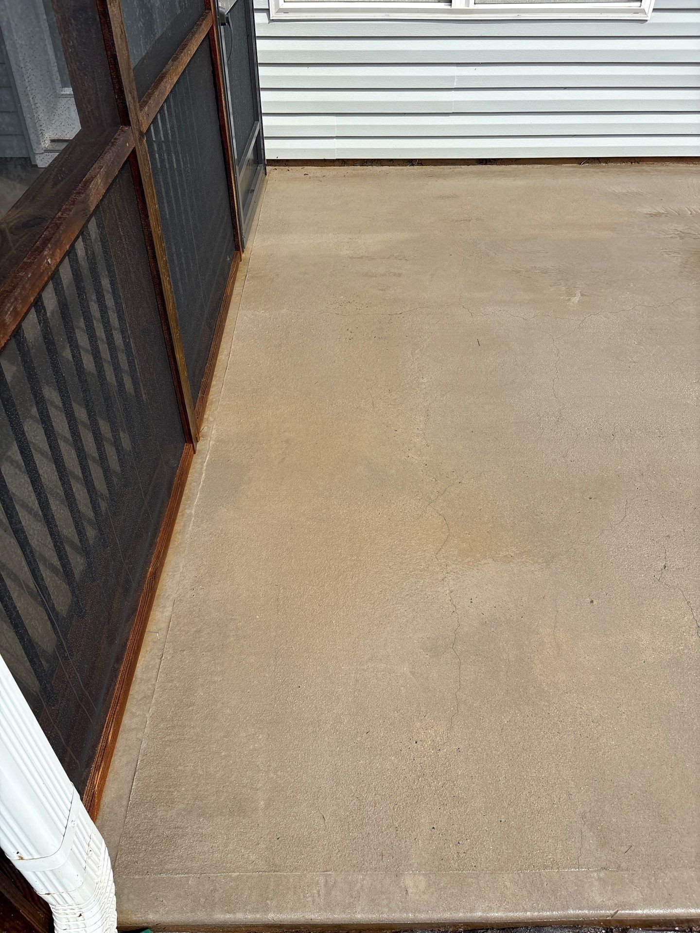 Concrete Deck using Concrete and Wood Sealant by DuraSeal