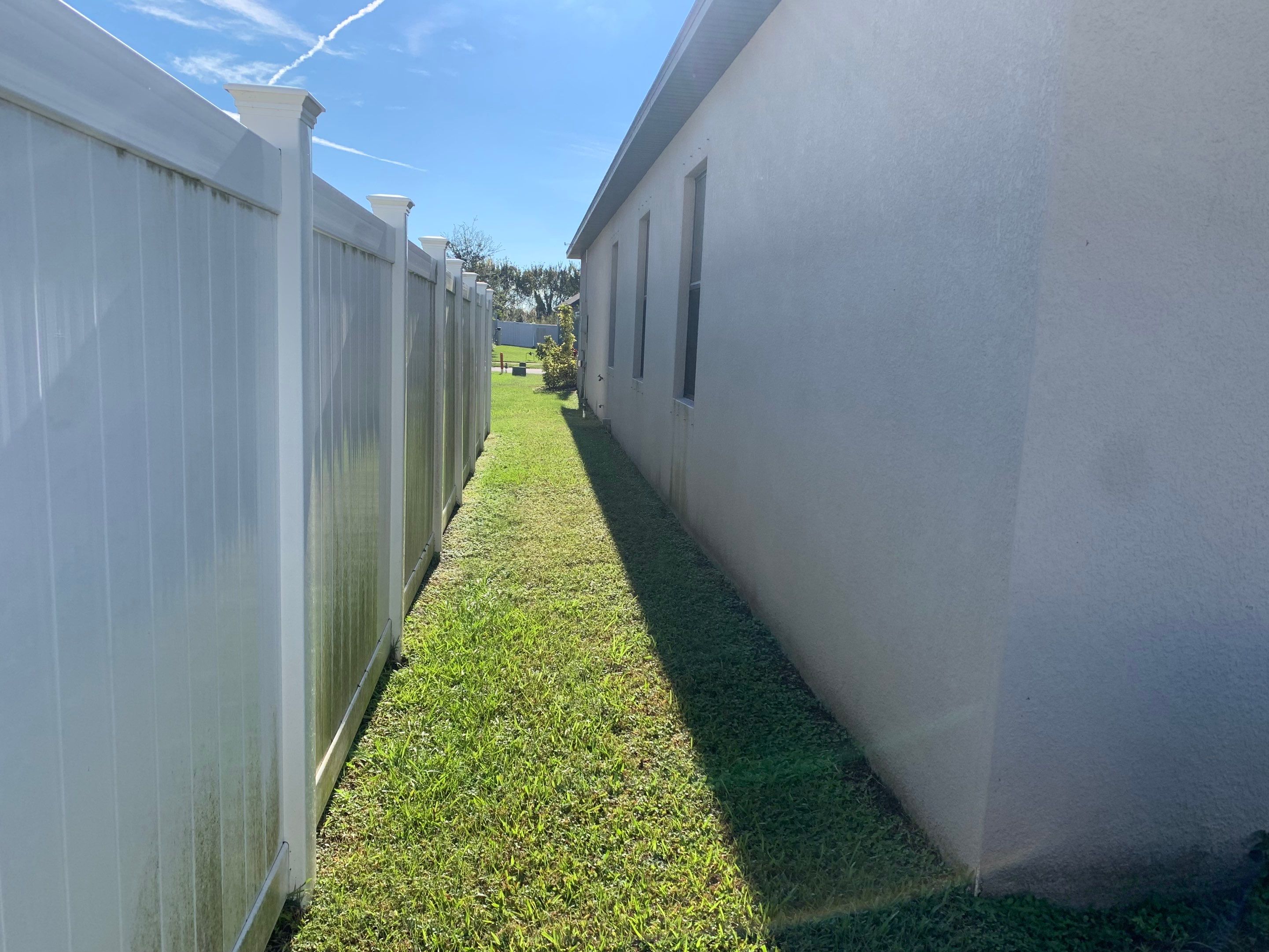 Palmetto, FL 6ft. Tall White Vinyl Privacy Fence  by Asap fence and gates, LLC