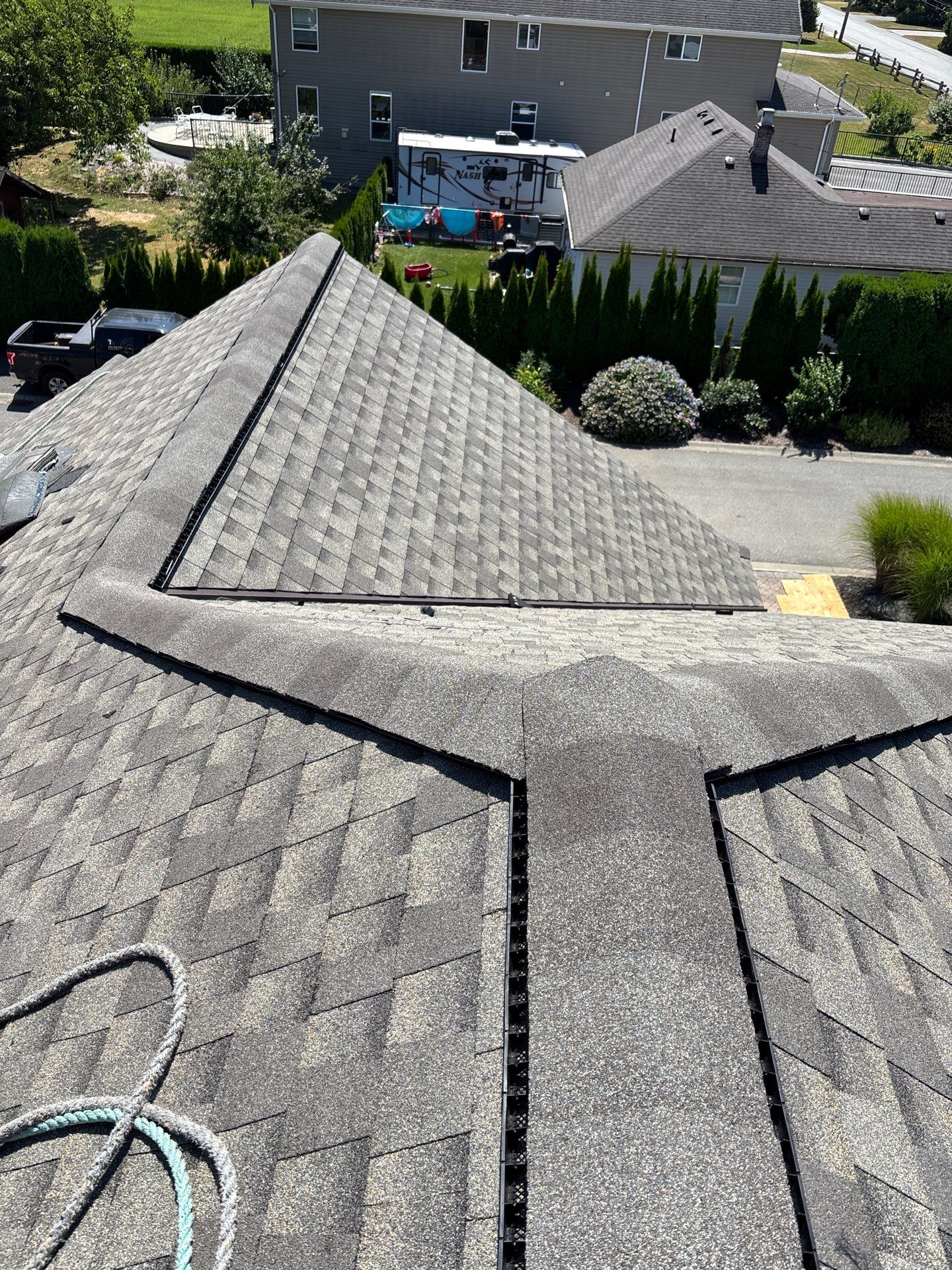 Residential Re-Roof using GAF Timberline HDZ Weatherwood by Top Notch Roofing Inc
