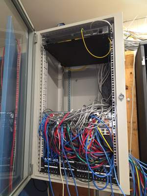 Structured cabling installation by CimaSolutions