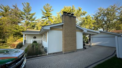Turtle Shell gutter protection installation in Clarendon Hills, IL 60514, photograph 4