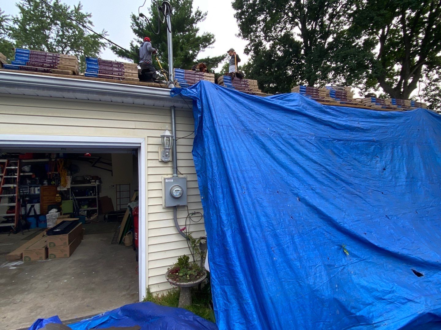 Roof Replacement using CertainTeed Landmark by 180 Contractors