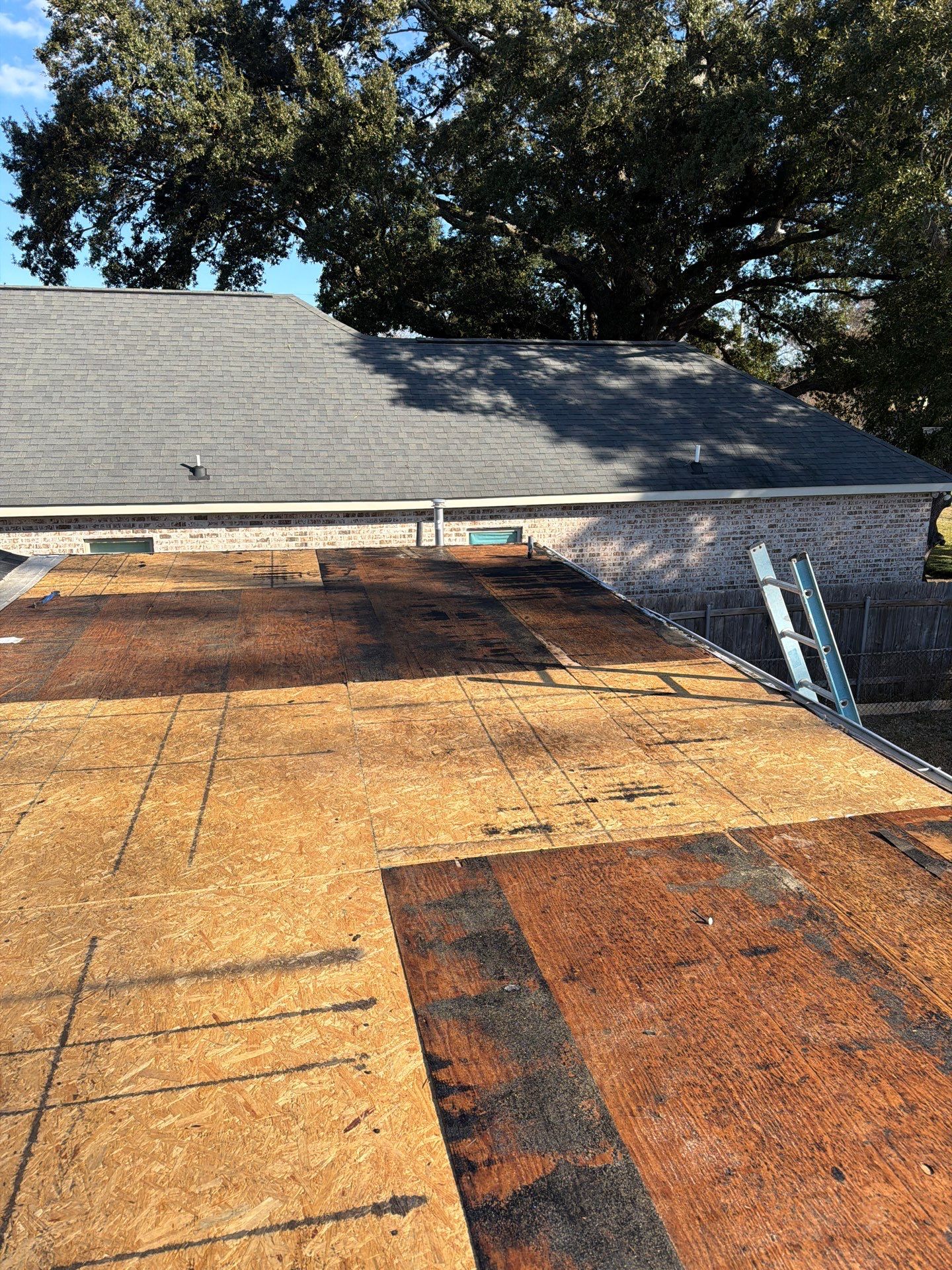 Roof Replacement in New Orleans by HDS Contractors