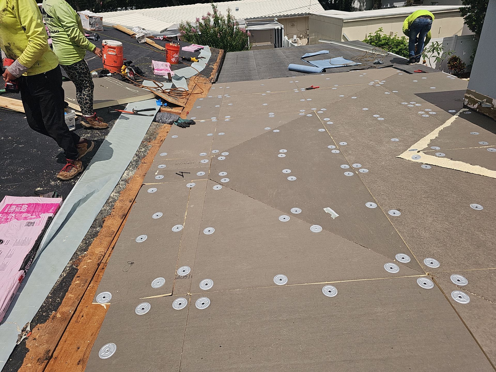 Project in Clearwater 33756 by Mitchell Roofing Company LLC 