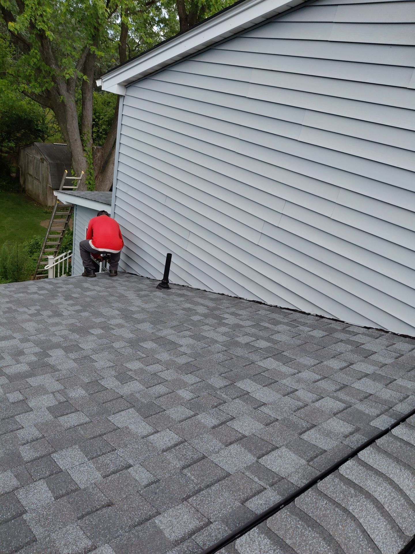 Alexandria: Residential Roof Replacement with CertainTeed Landmark Pro in Max Def Pewter by RM Banning, Inc.