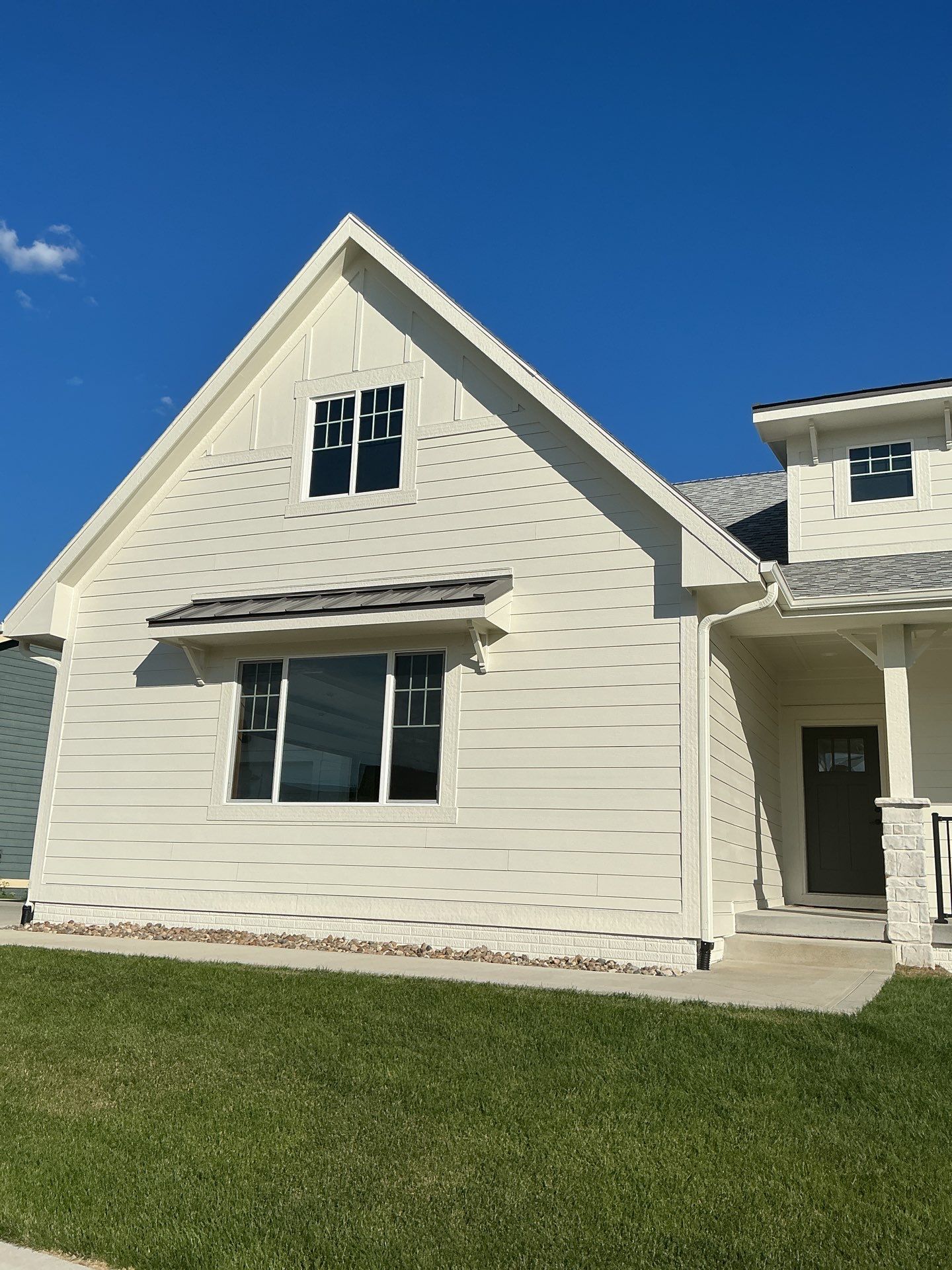 res ext repaint by Midwest Paint LLC