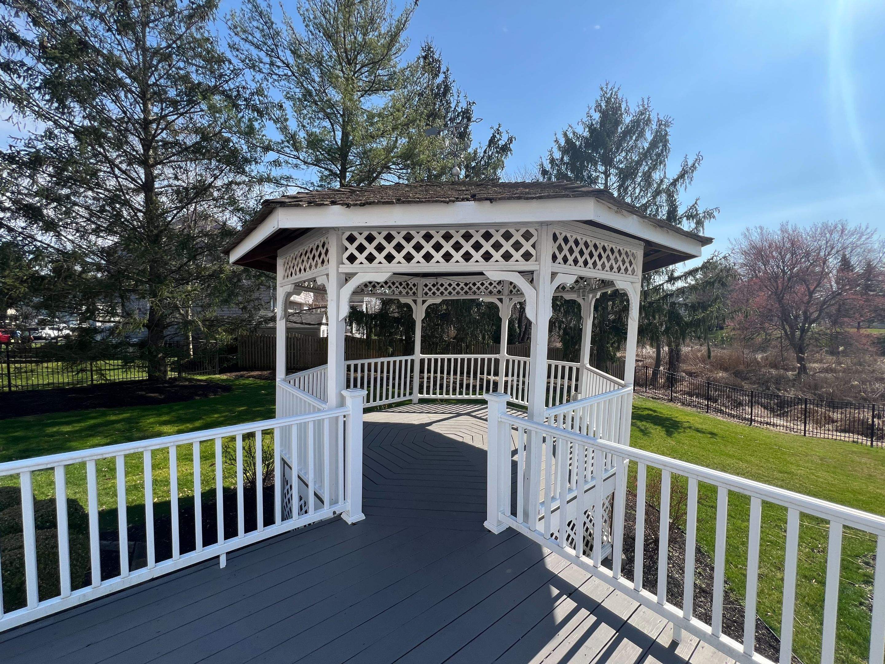 New Deck in Middletown Township, New Jersey by deck guardian