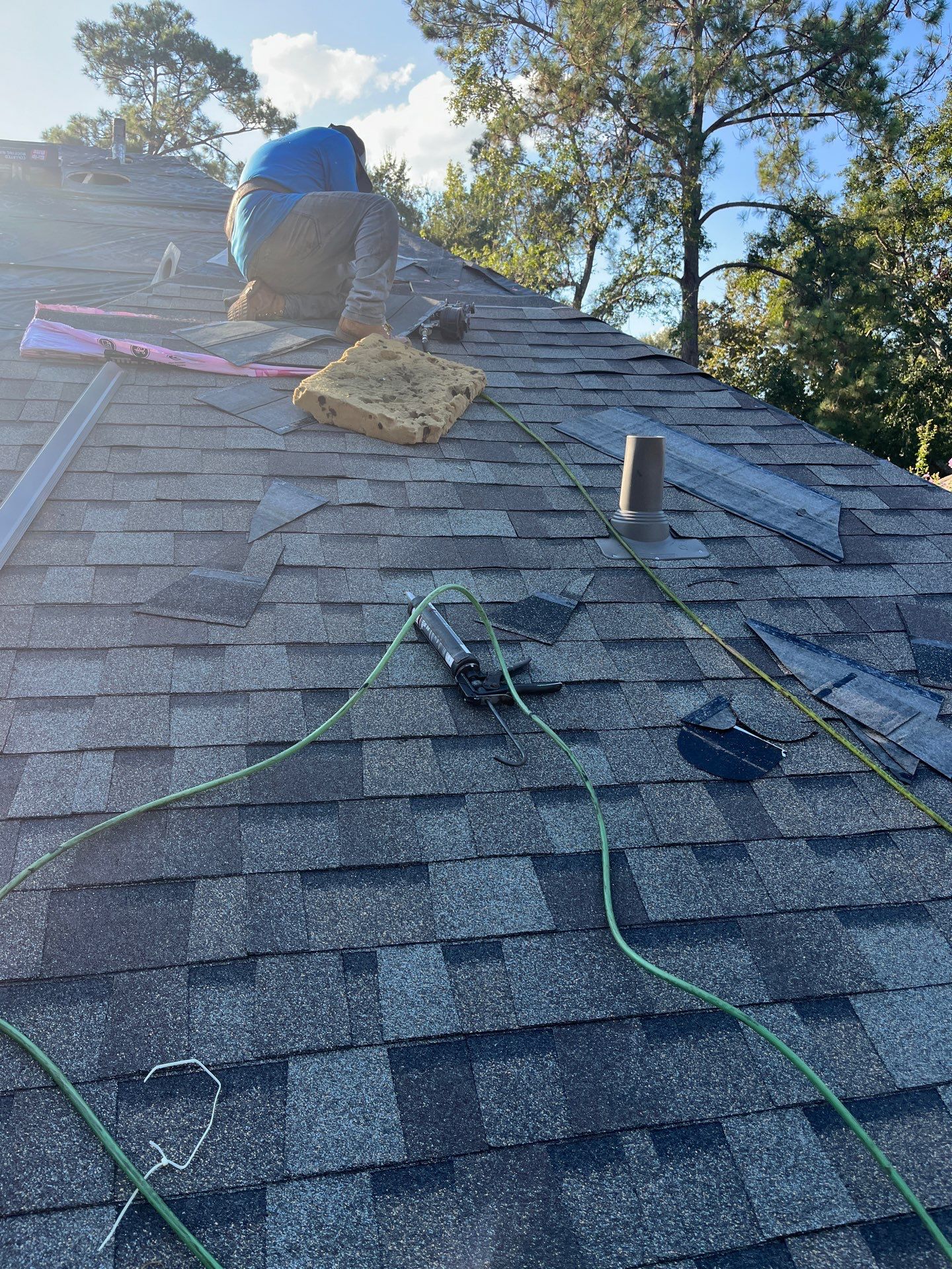 Residential Roofing Installation using Owen's Corning Duration (Lifetime) Shingles by Roof Repair Company
