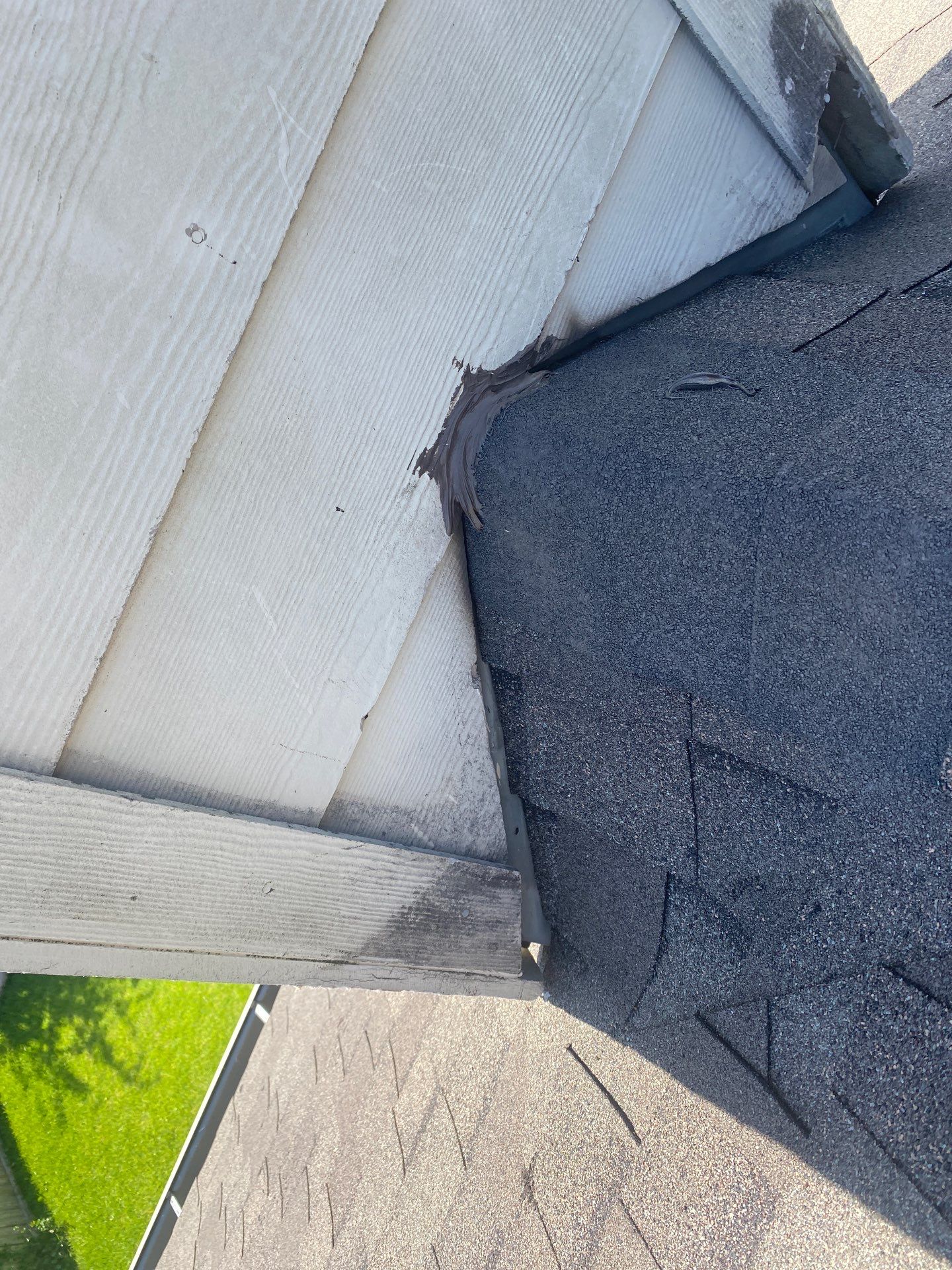 Hail Damage using Owen's Corning Duration (Lifetime) Shingles by Roof Repair Company