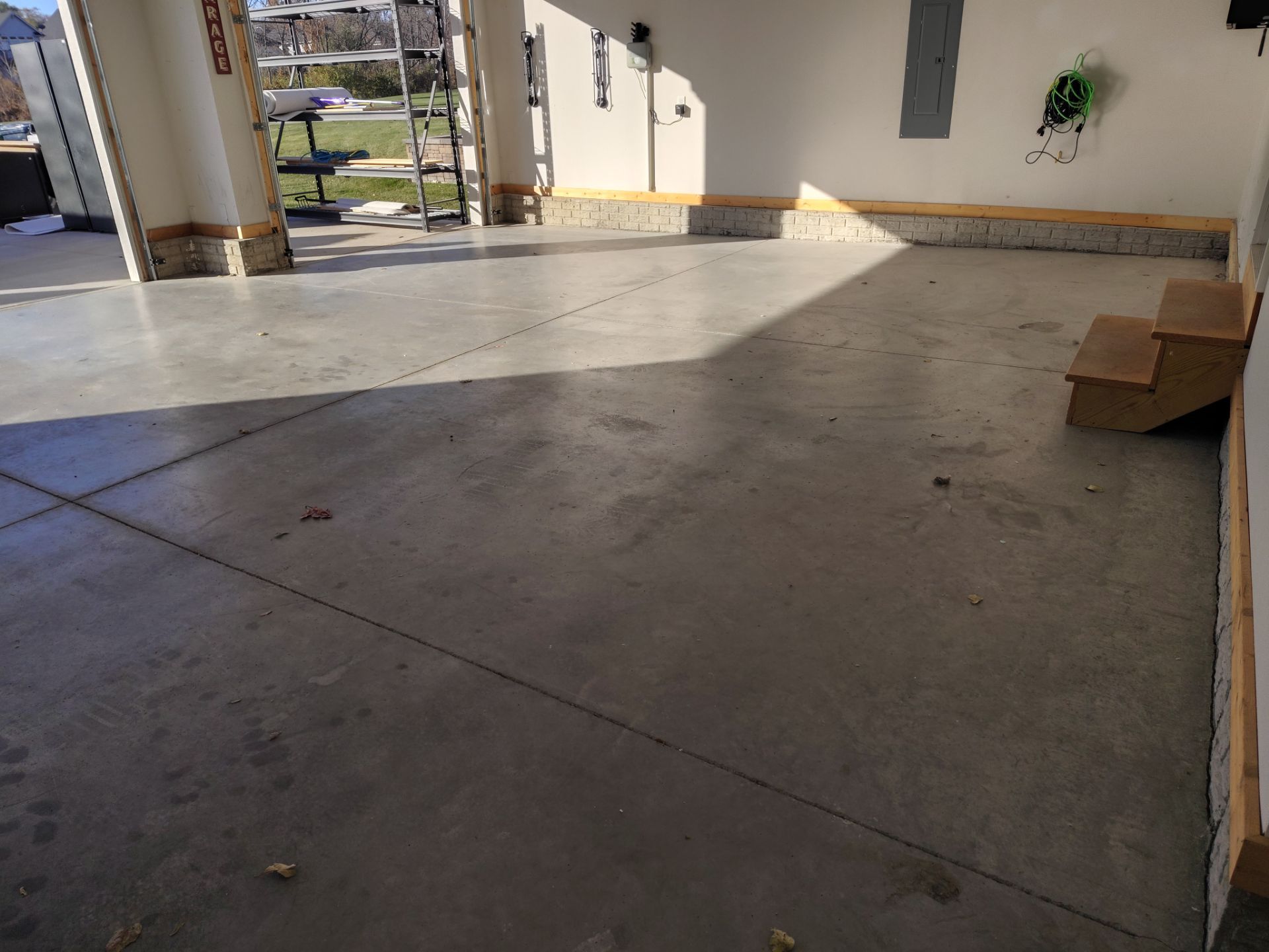 It's Daylight Savings... Brighten Up Your Space With a New Garage Floor Coating! by Revival Concrete Coatings