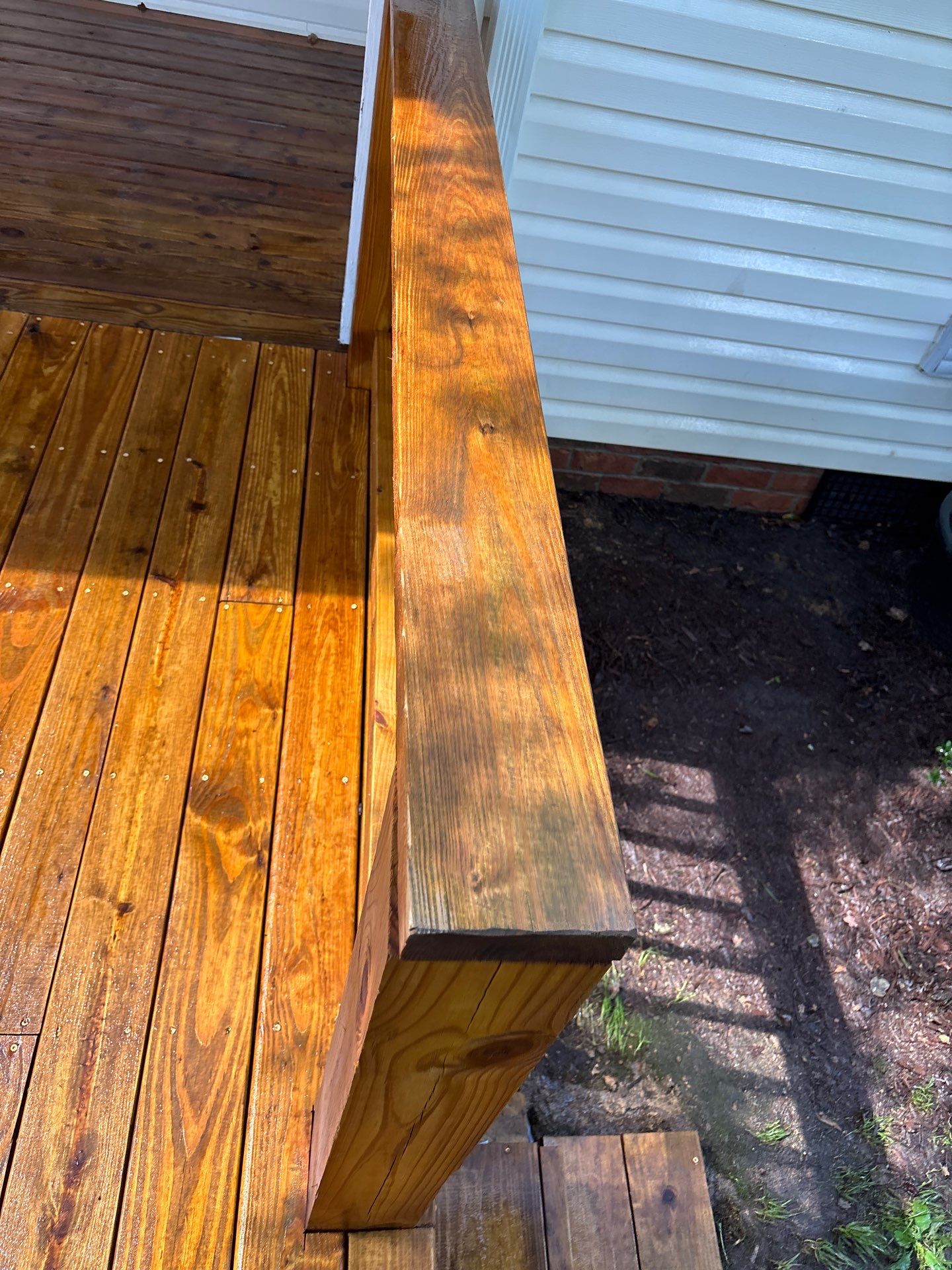 Wood Deck using Wood Sealant by DuraSeal