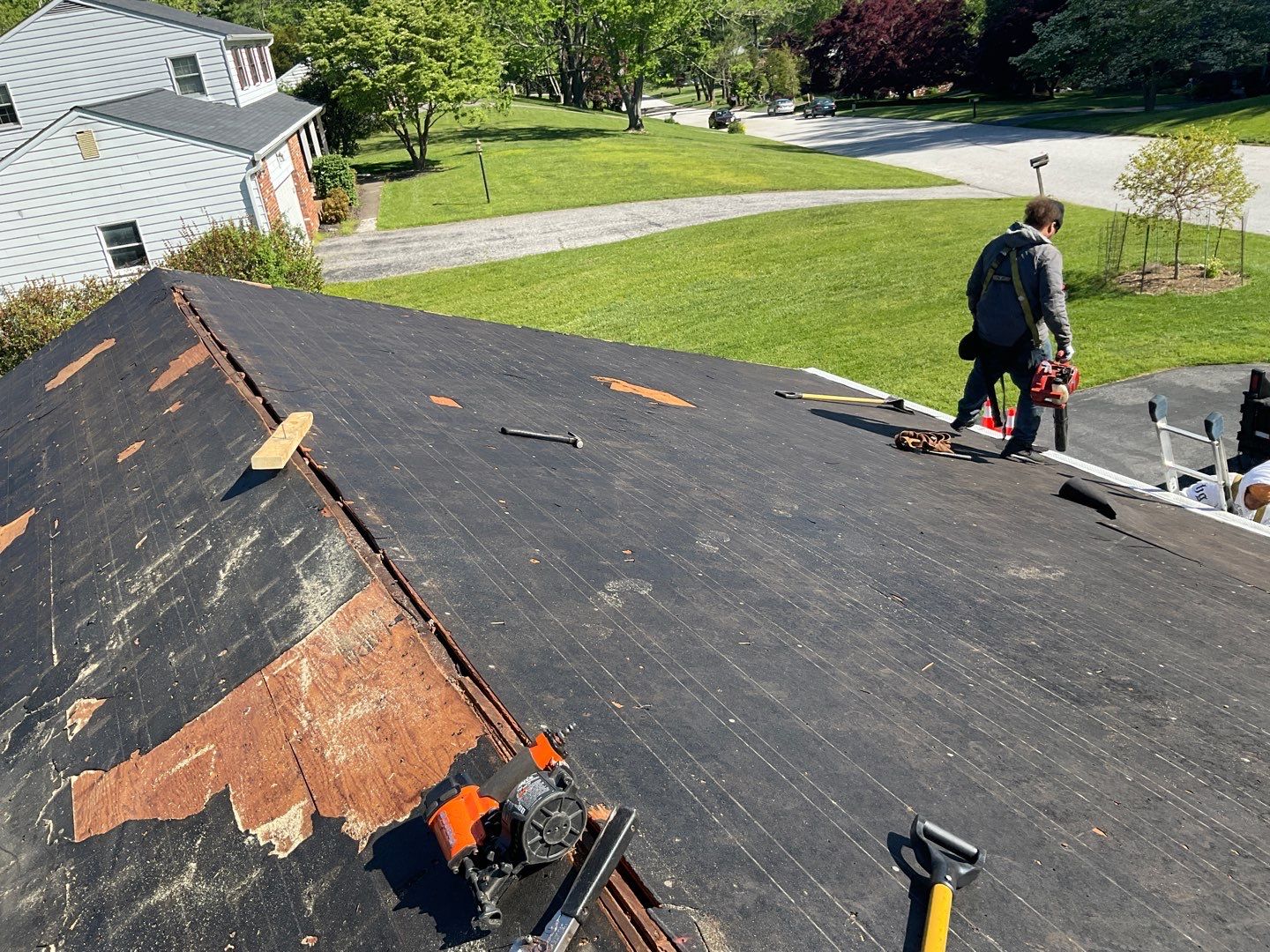 Residential Roofing Installation using Landmark Shingles Color Weatherwood by Alpha Design Services
