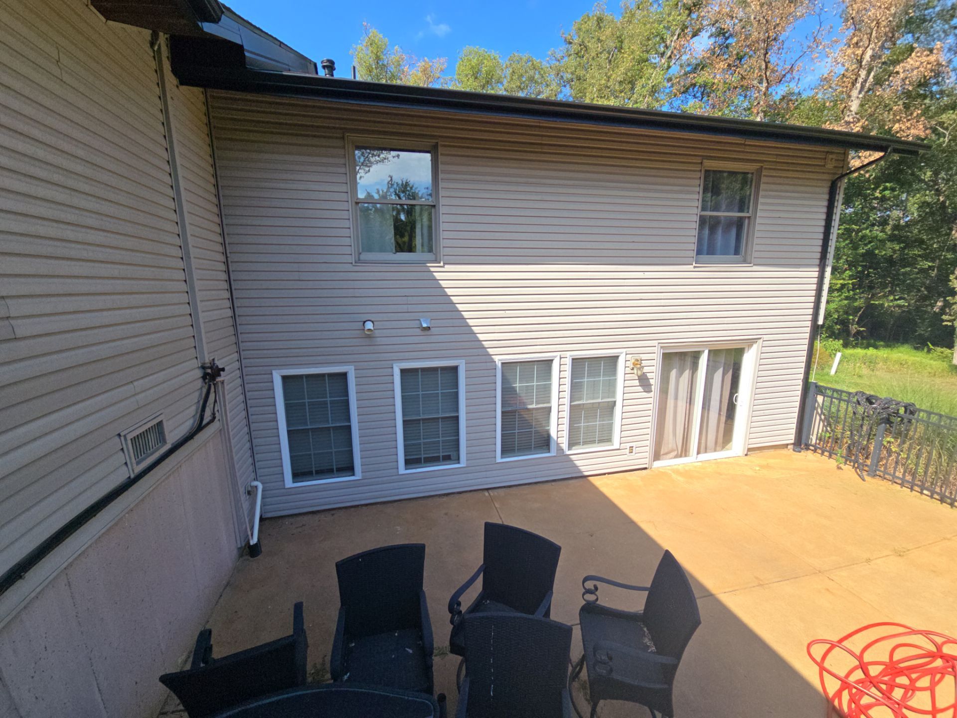  Vinyl Siding Installation in Defiance by Midwest Construction Group LLC