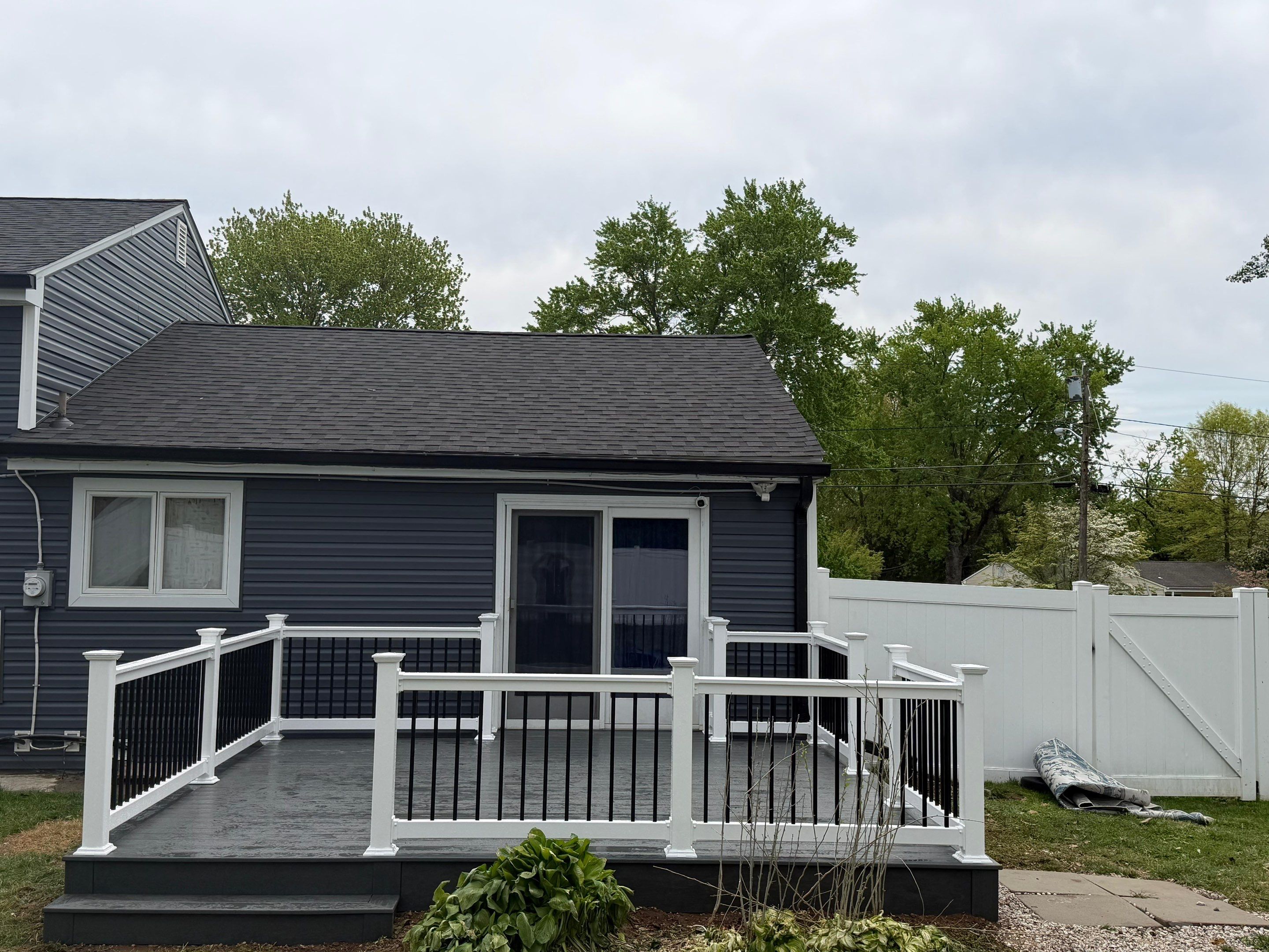 New Deck in Ewing Township, New Jersey by deck guardian