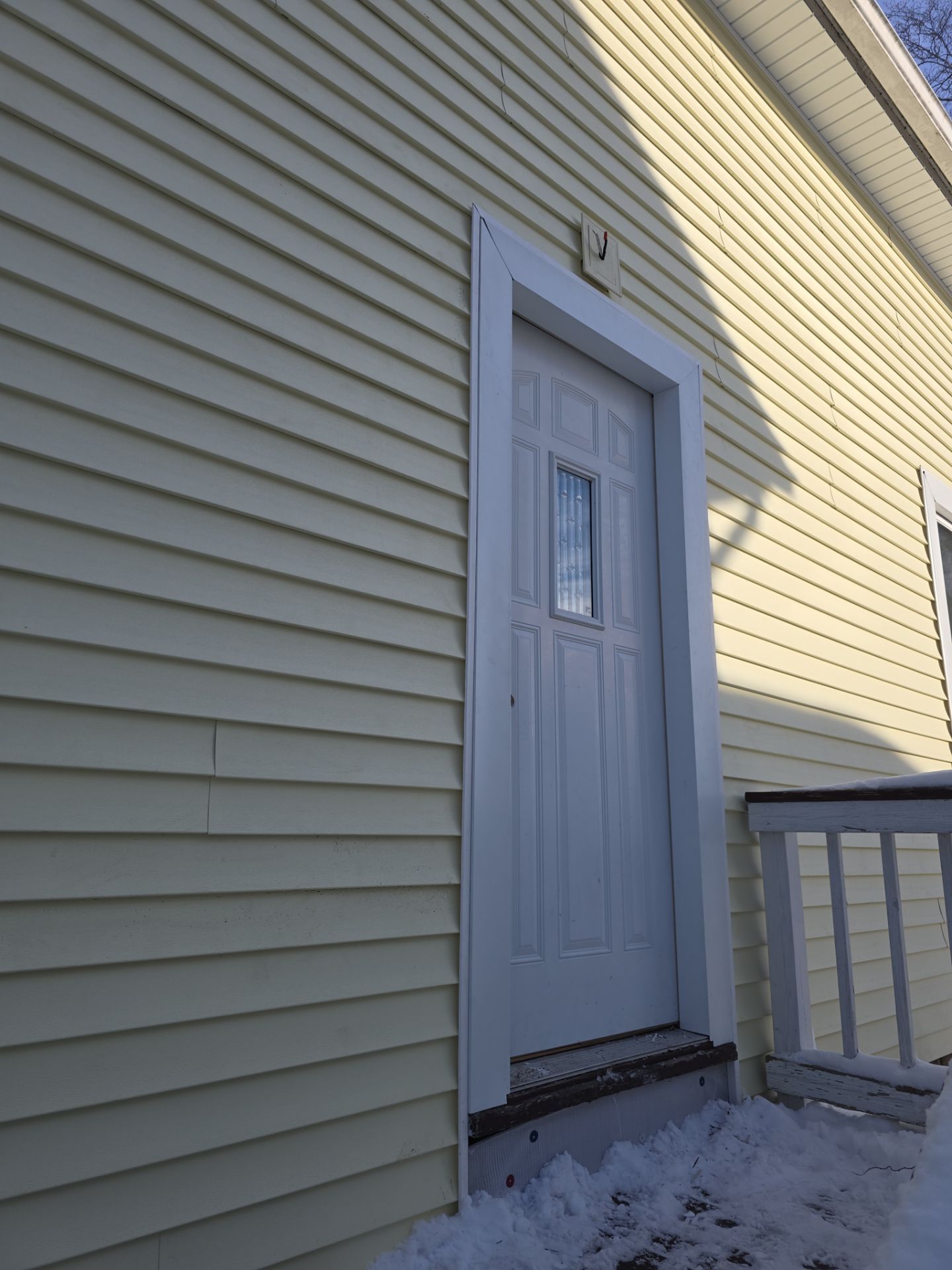 Sunshine siding install !  by Gellings Roofing & Siding