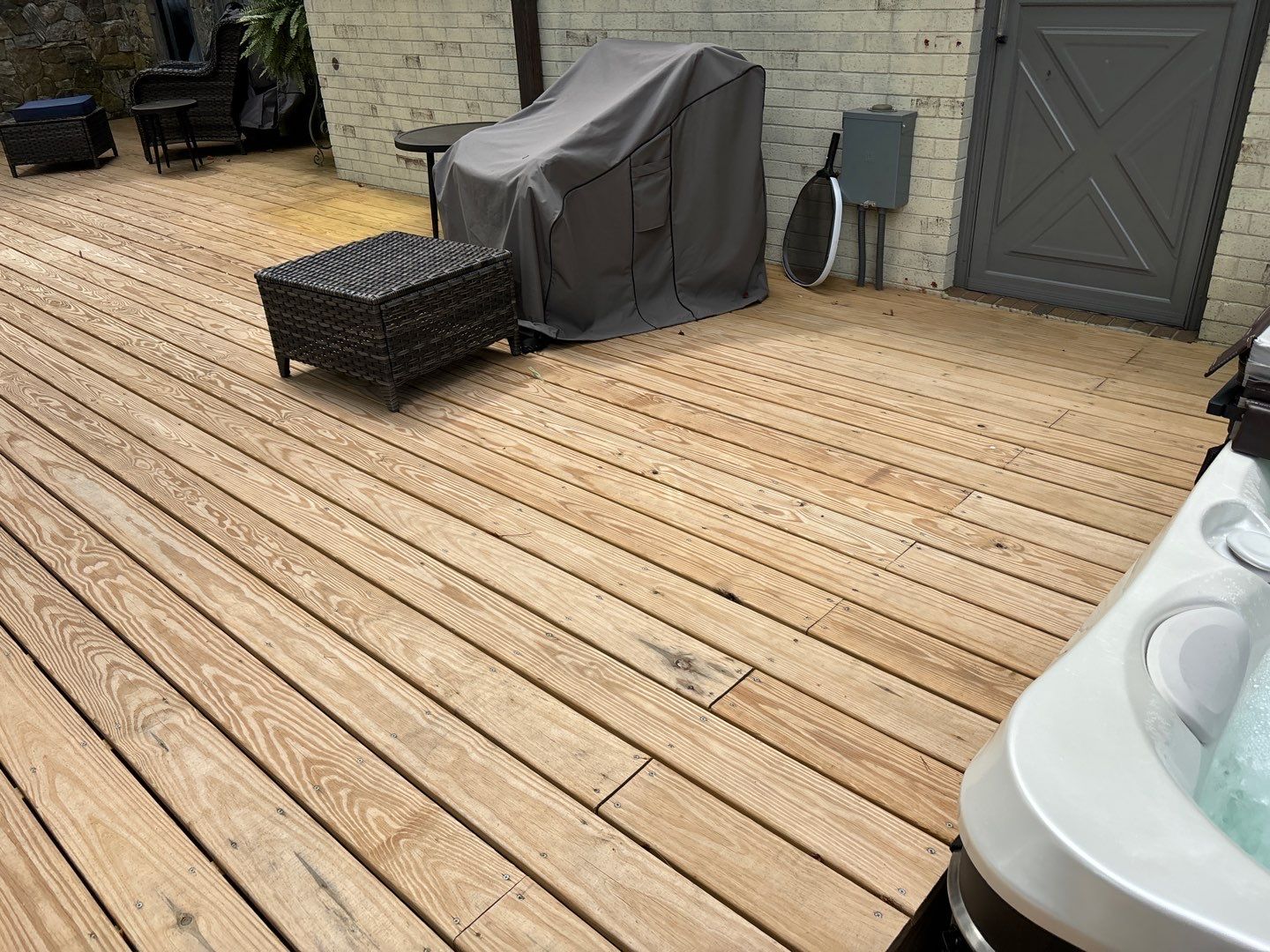 Deck using Wood Sealant by DuraSeal