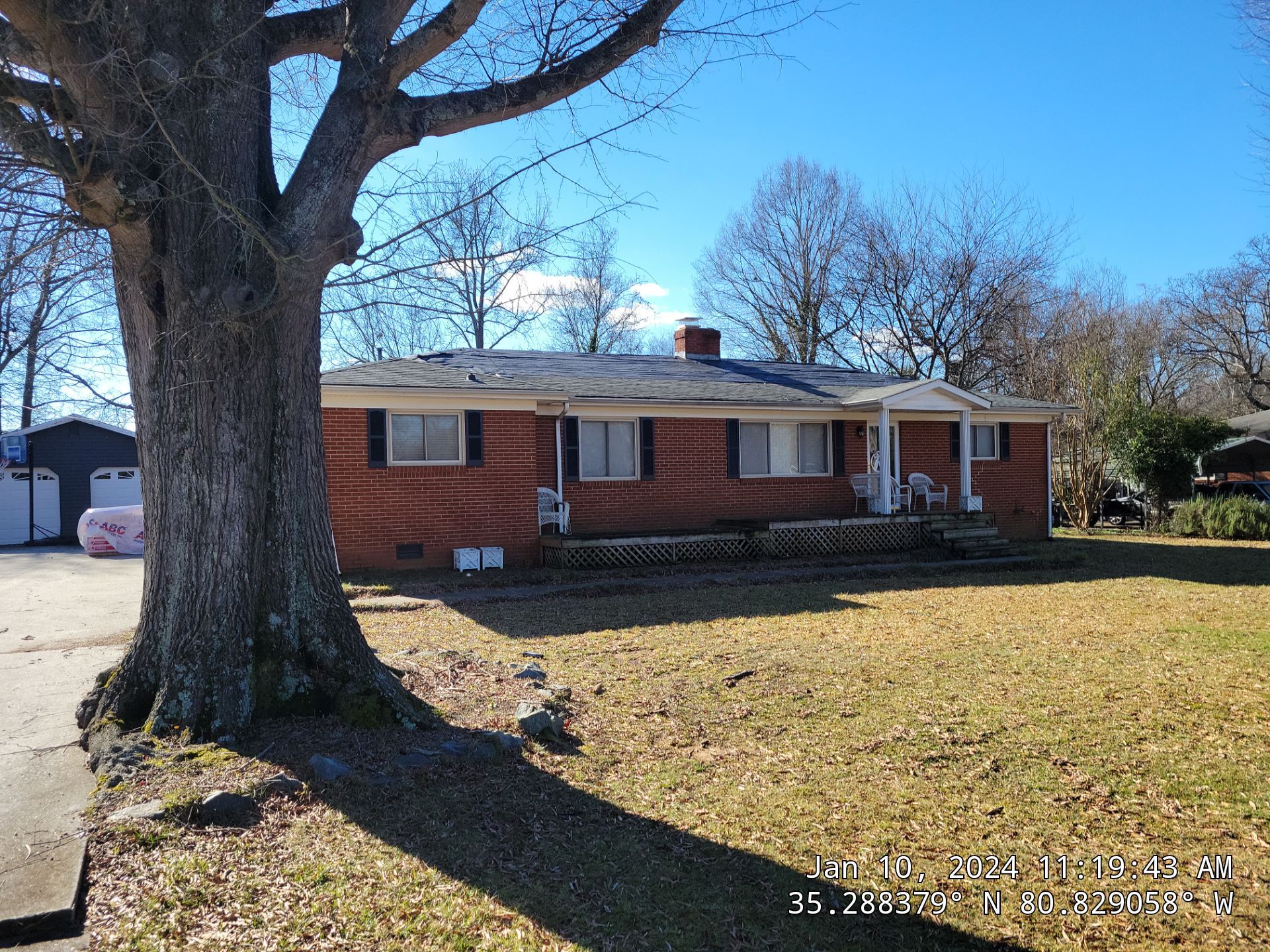 Charlotte- Williamsburg Gray by Merritt Roofing LLC