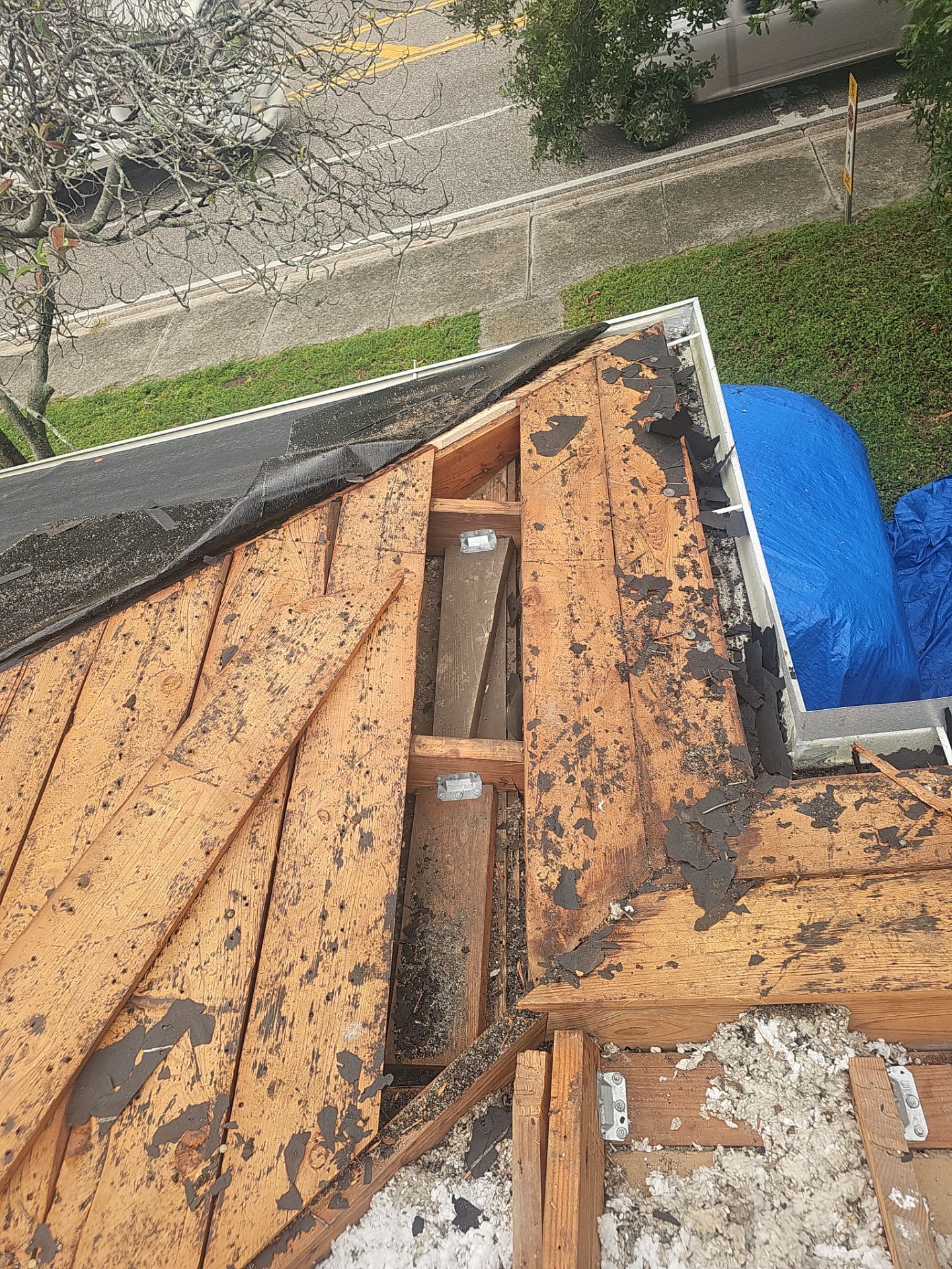 Project in St. Petersburg 33704 by Mitchell Roofing Company LLC 