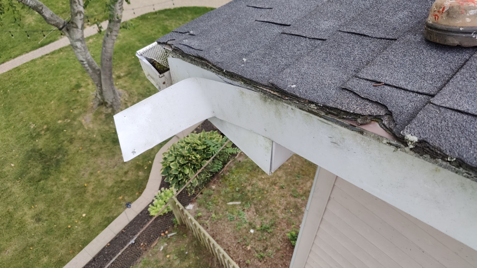 Roof Replacement using Owens Corning Onyx Black by 180 Contractors