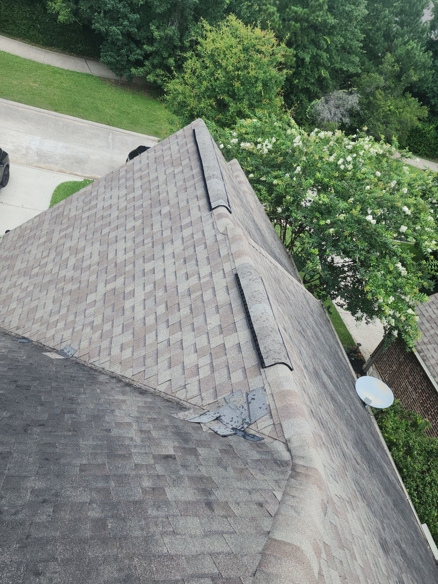 Hail Damage using Owen's Corning Duration (Lifetime) Shingles by Roof Repair Company