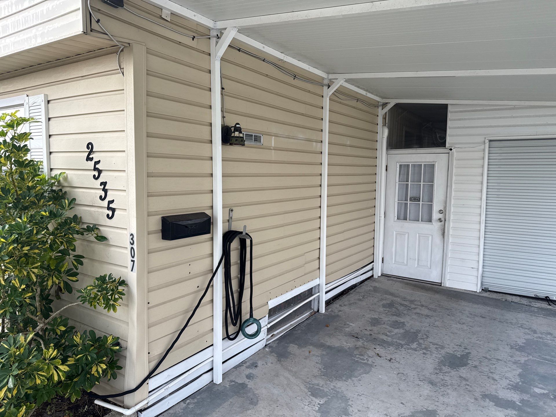 TPO Roof Cleaning & Mobile Home Soft Wash in Chulavista Landings – Ruskin, FL by Sunshine AquaWash